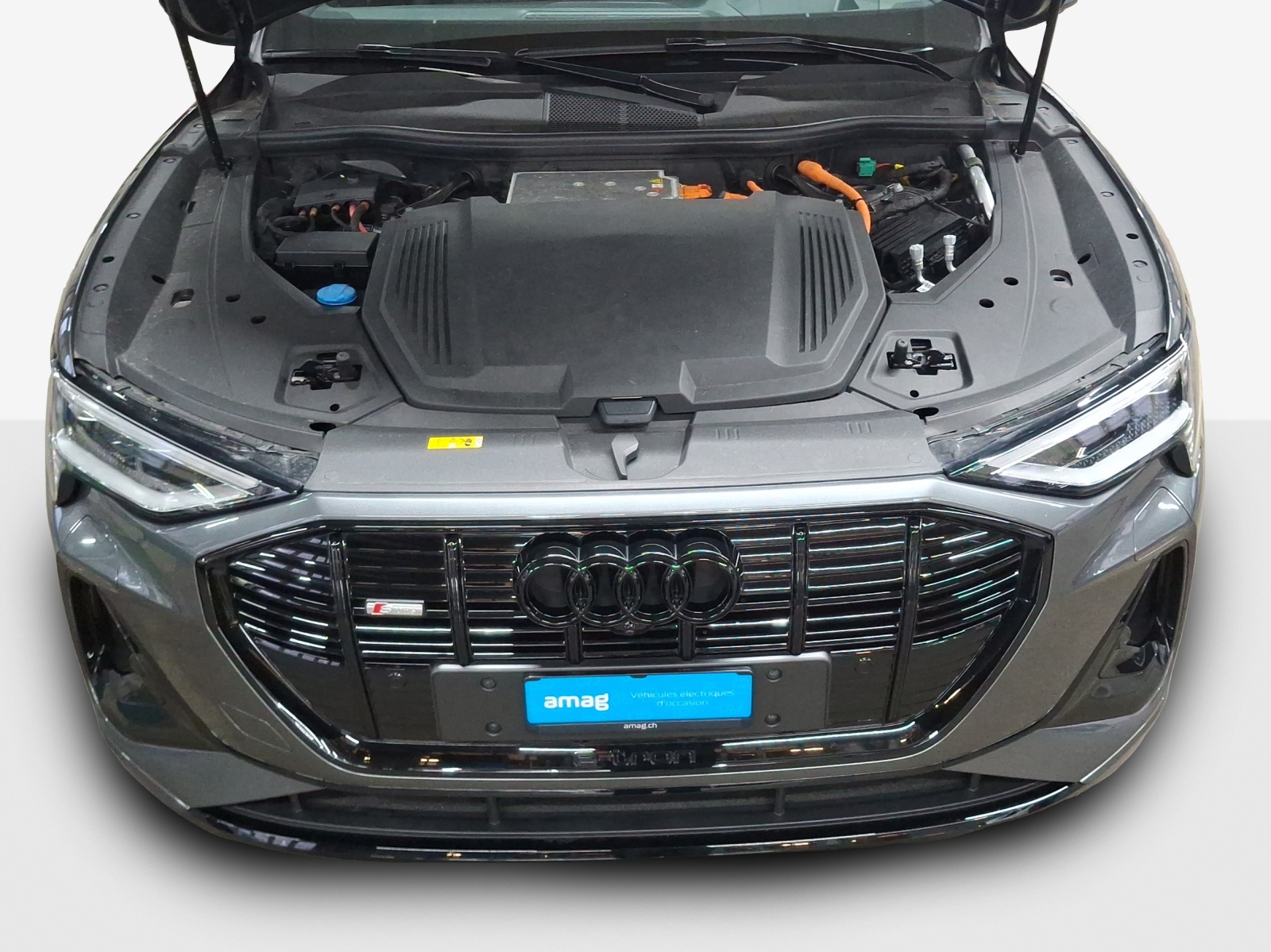 AUDI e-tron 55 Sportback S Line Black Edition quattro-image-16