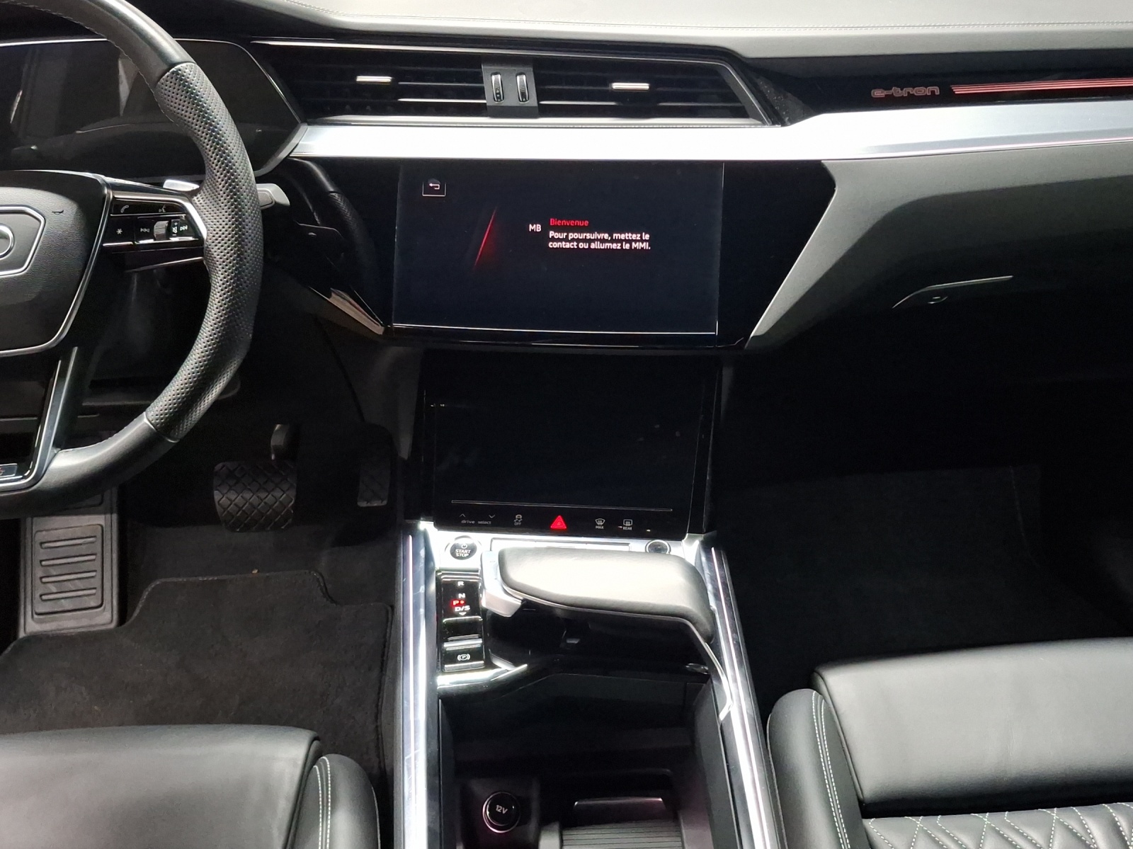 AUDI e-tron 55 Sportback S Line Black Edition quattro-image-11