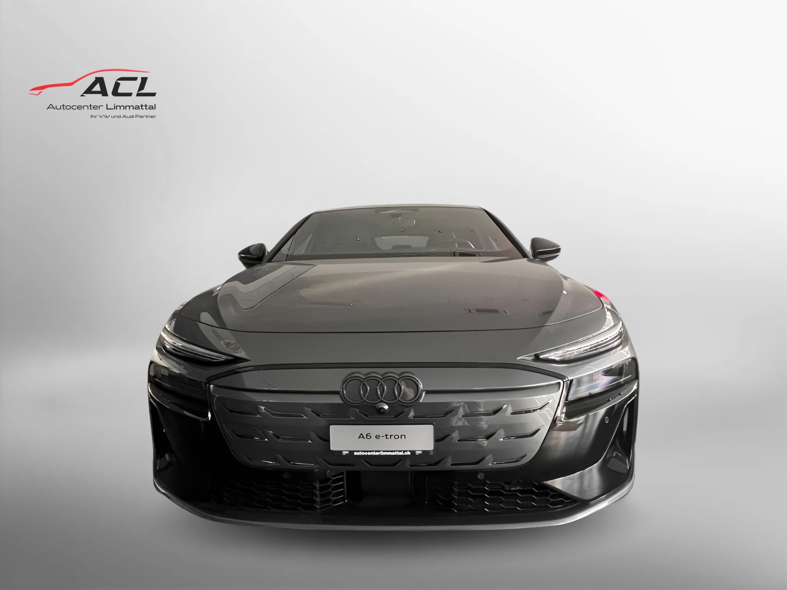 AUDI A6 Avant e-tron quattro-image-1
