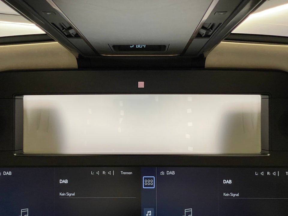 LM 350h VIP E-FOUR Voll-Hybrid