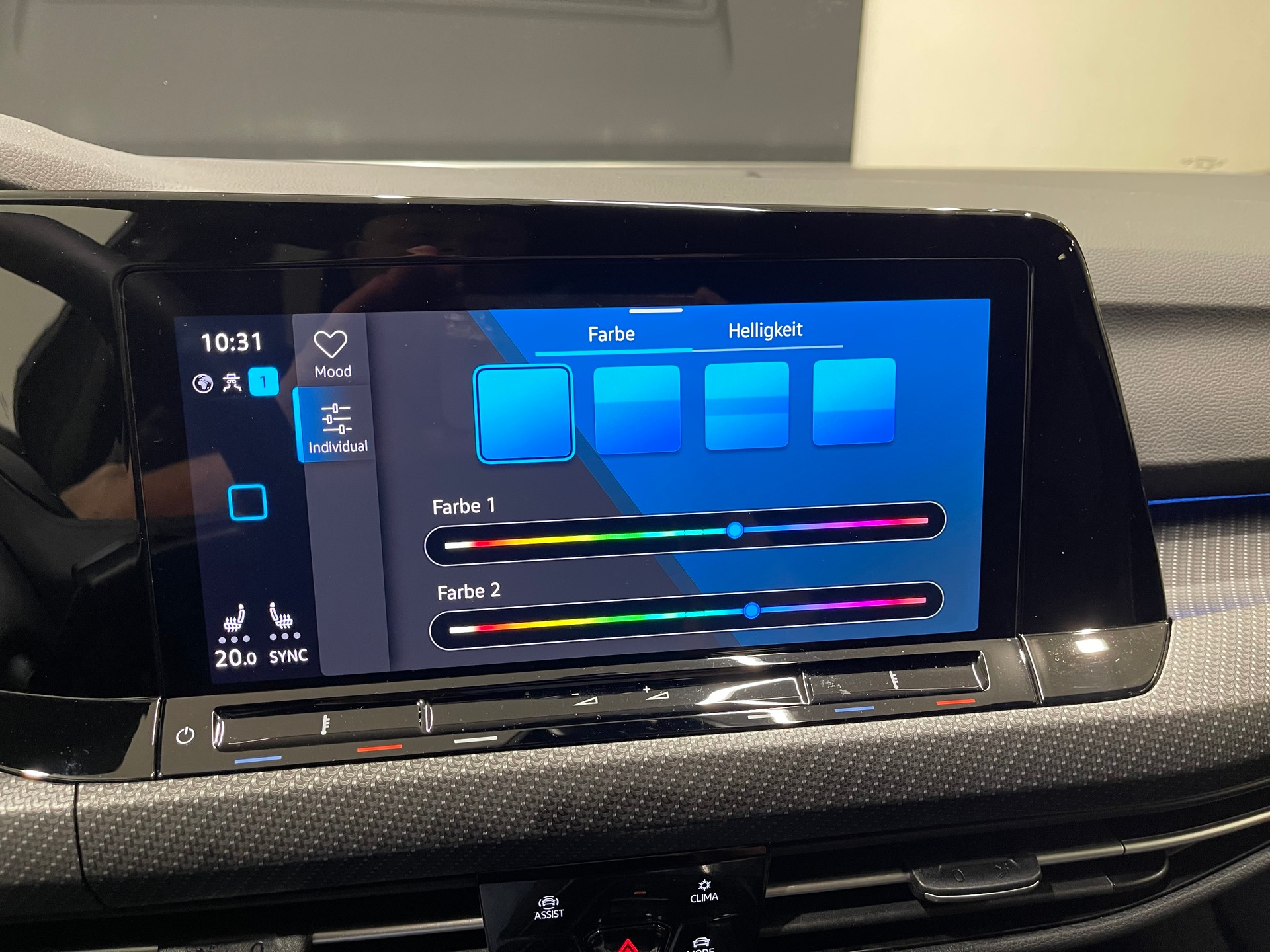 VW Golf 2.0 TDI R-Line DSG *IQ-LIGHT*AHK*HEAD UP*H&K*PANO*-image-28