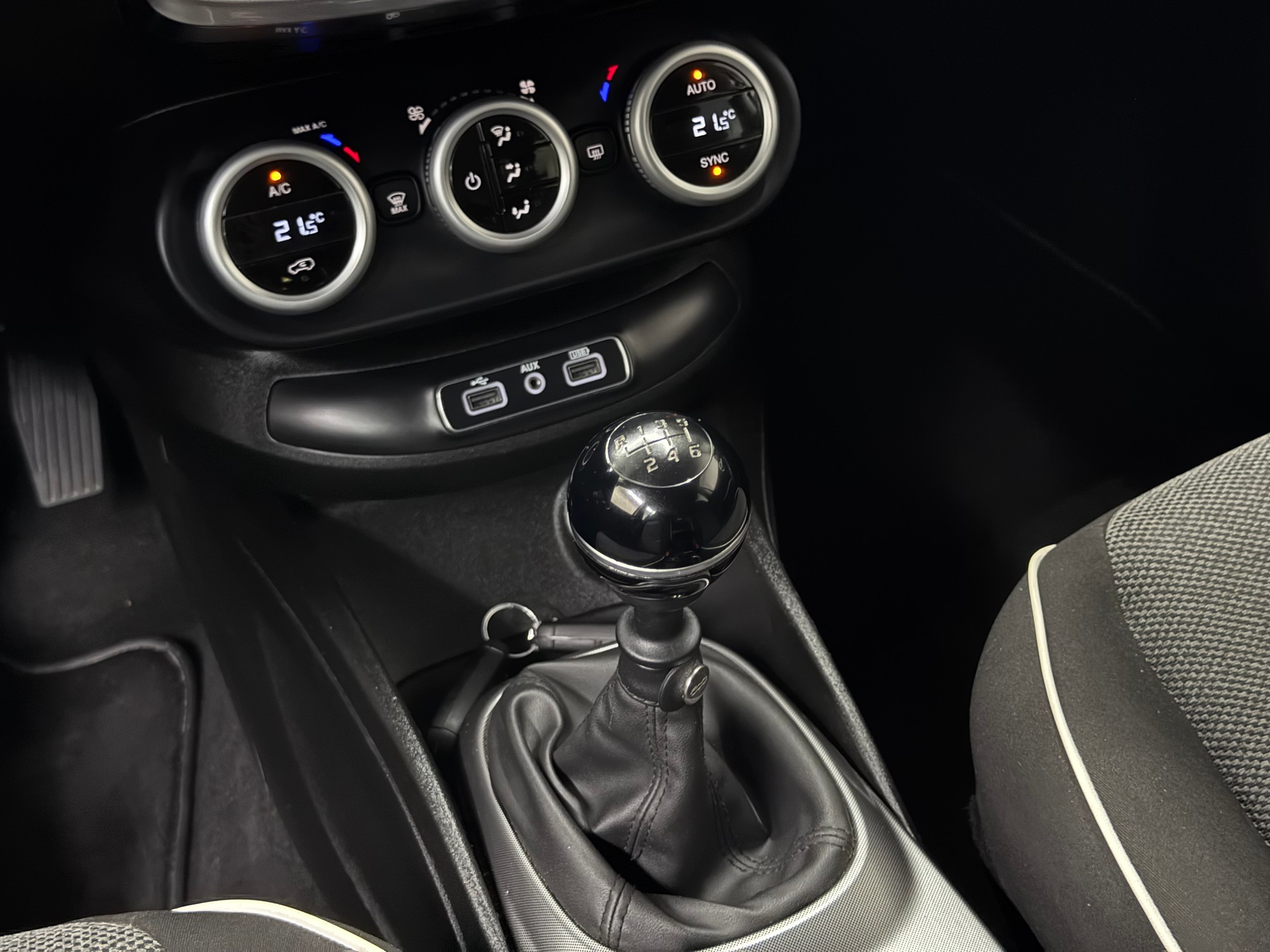 FIAT 500X 1.4T Pop Star-image-14