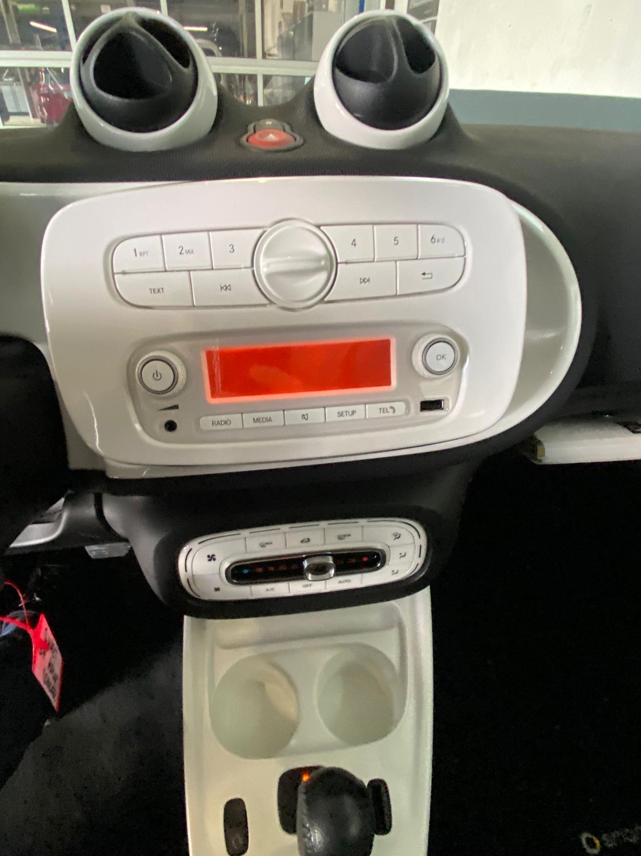 SMART Forfour 1.0 71 Passion twinamic-image-11
