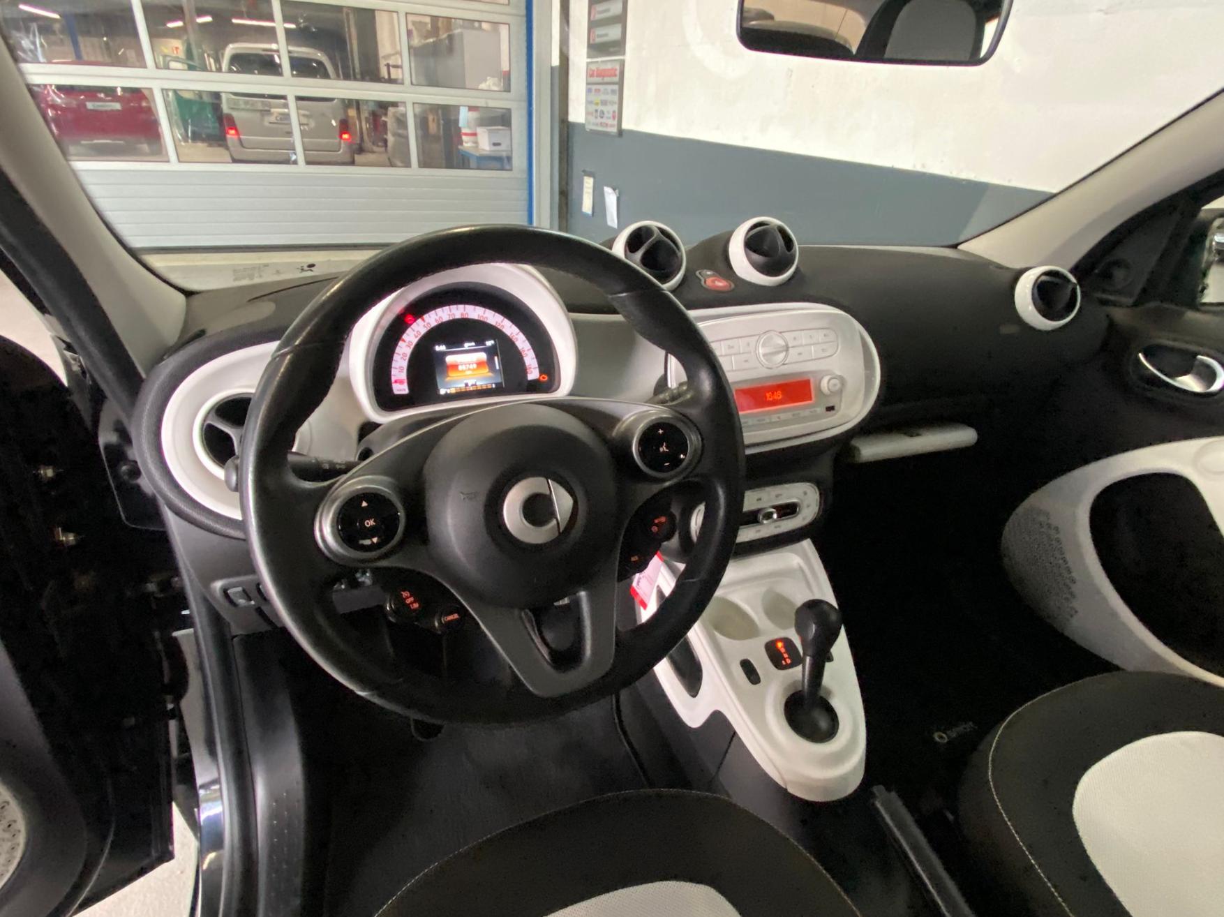 SMART Forfour 1.0 71 Passion twinamic-image-9