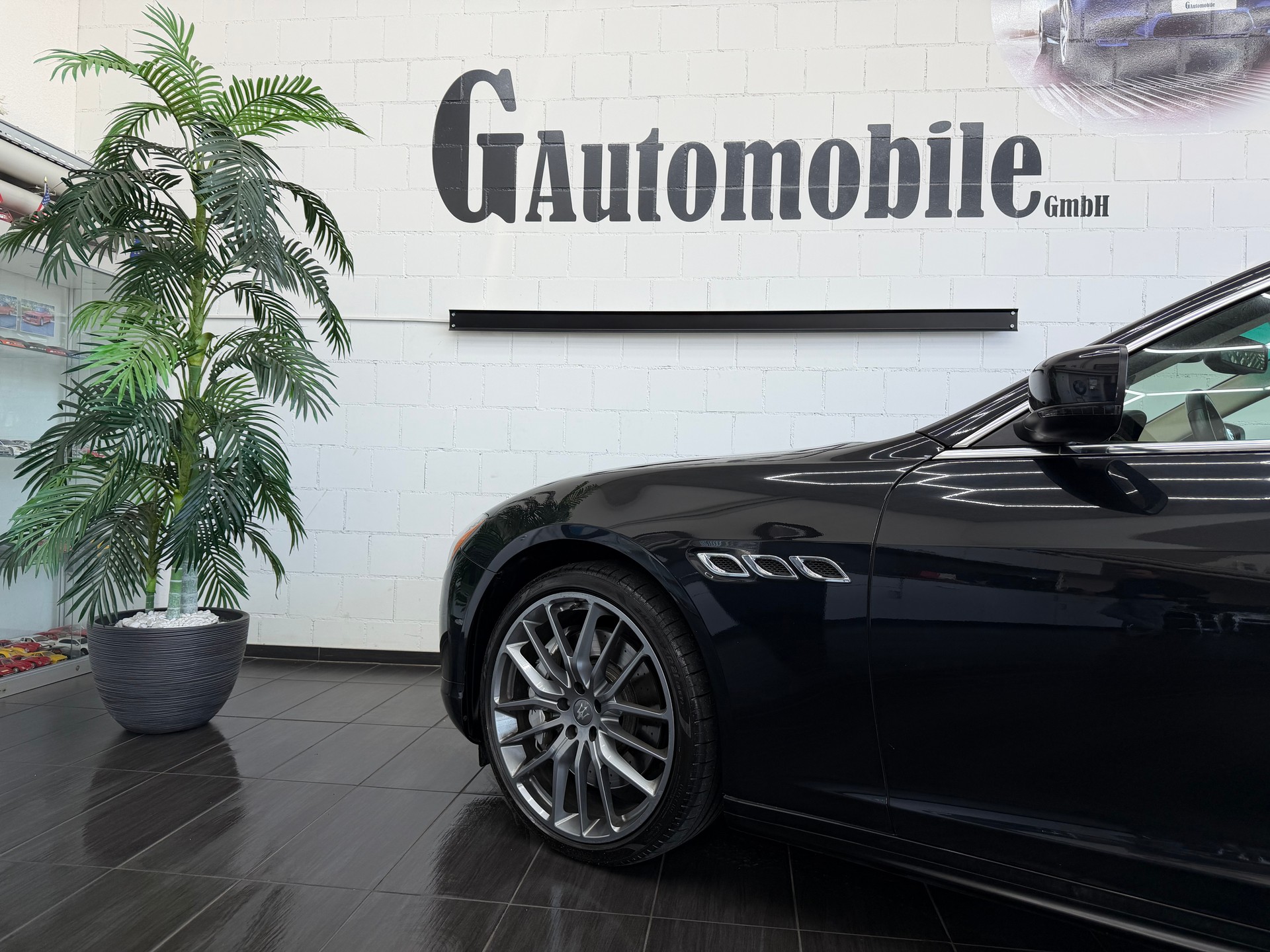MASERATI Quattroporte 3.8 V8 GTS Nerissimo Automatica ⭐️-image-5