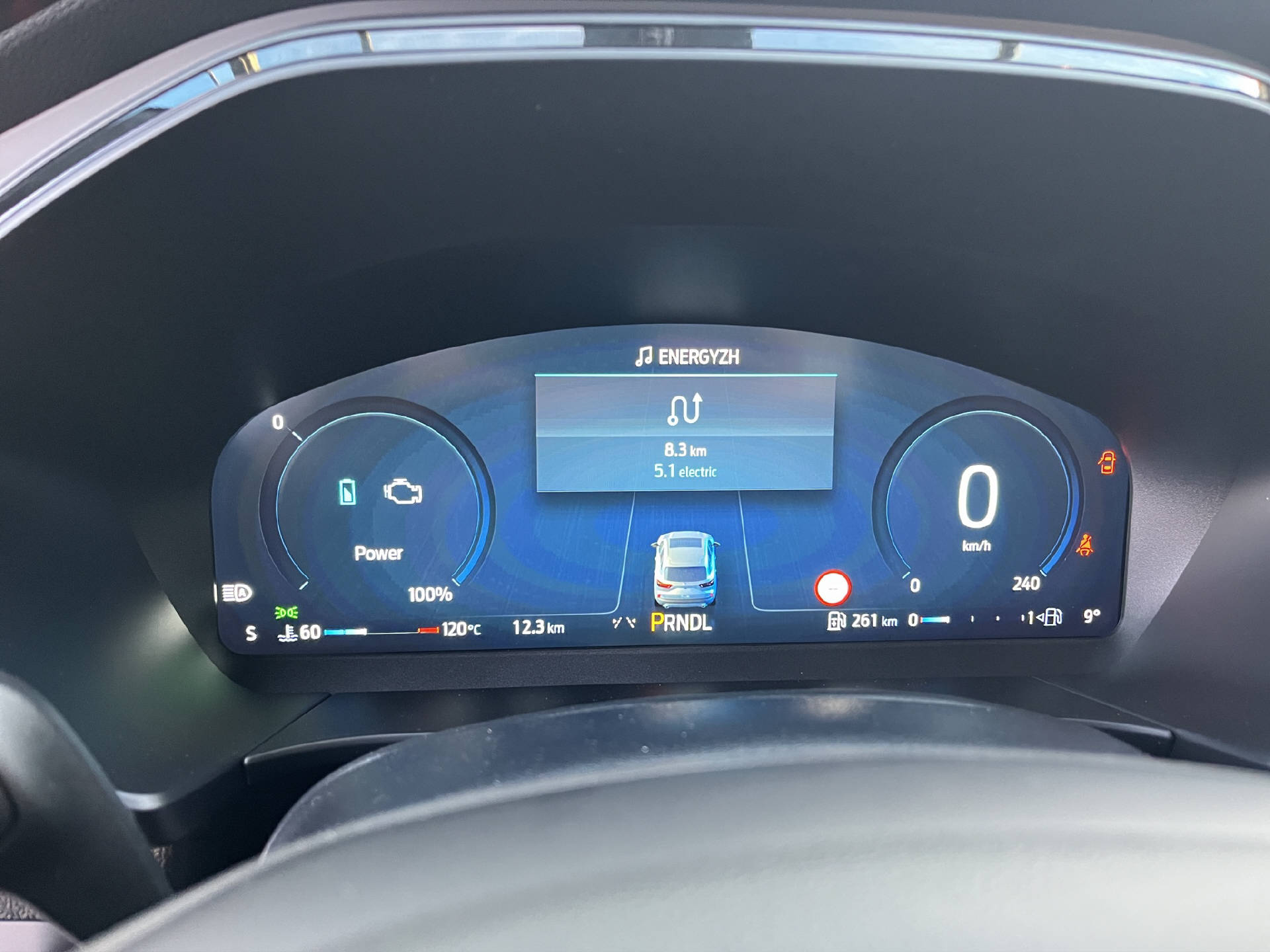 FORD Kuga 2.5 Hybrid ST-Line X 4x4-image-11