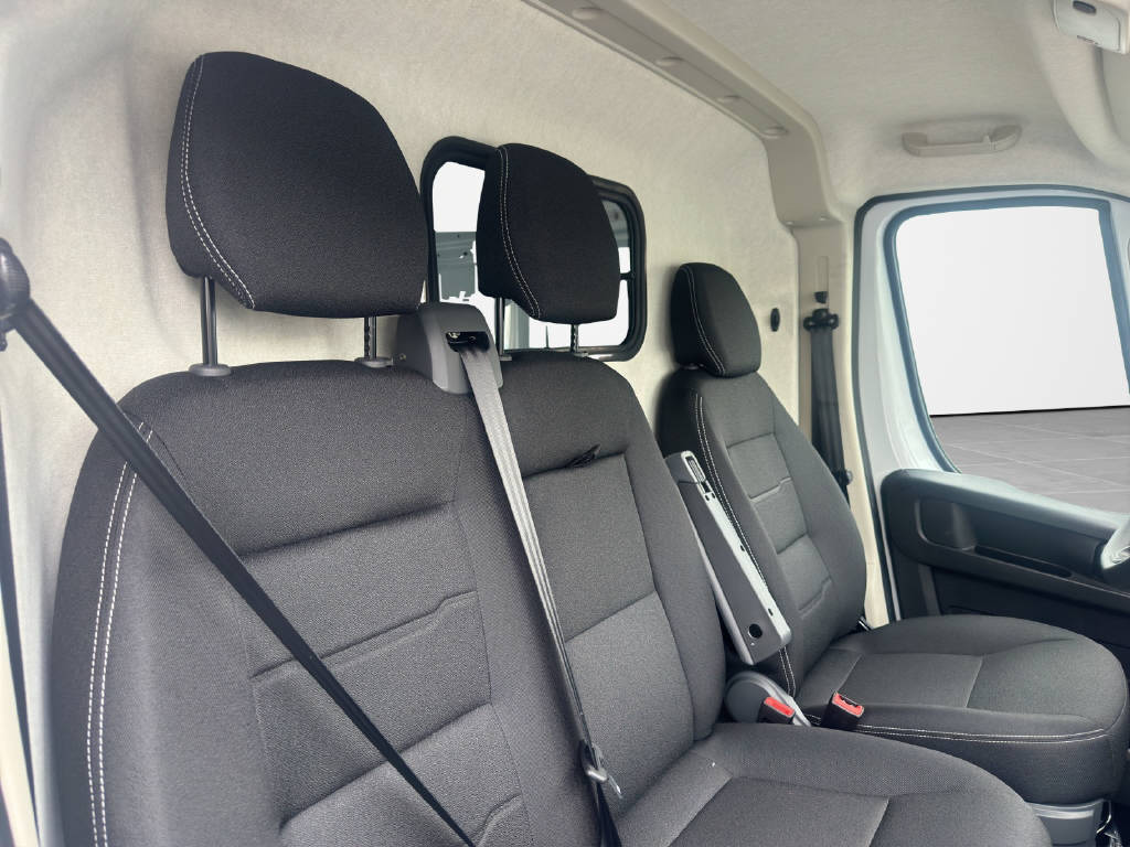 CITROEN e-Jumper Kaw. 35+ L3H2 110 kWh-image-10
