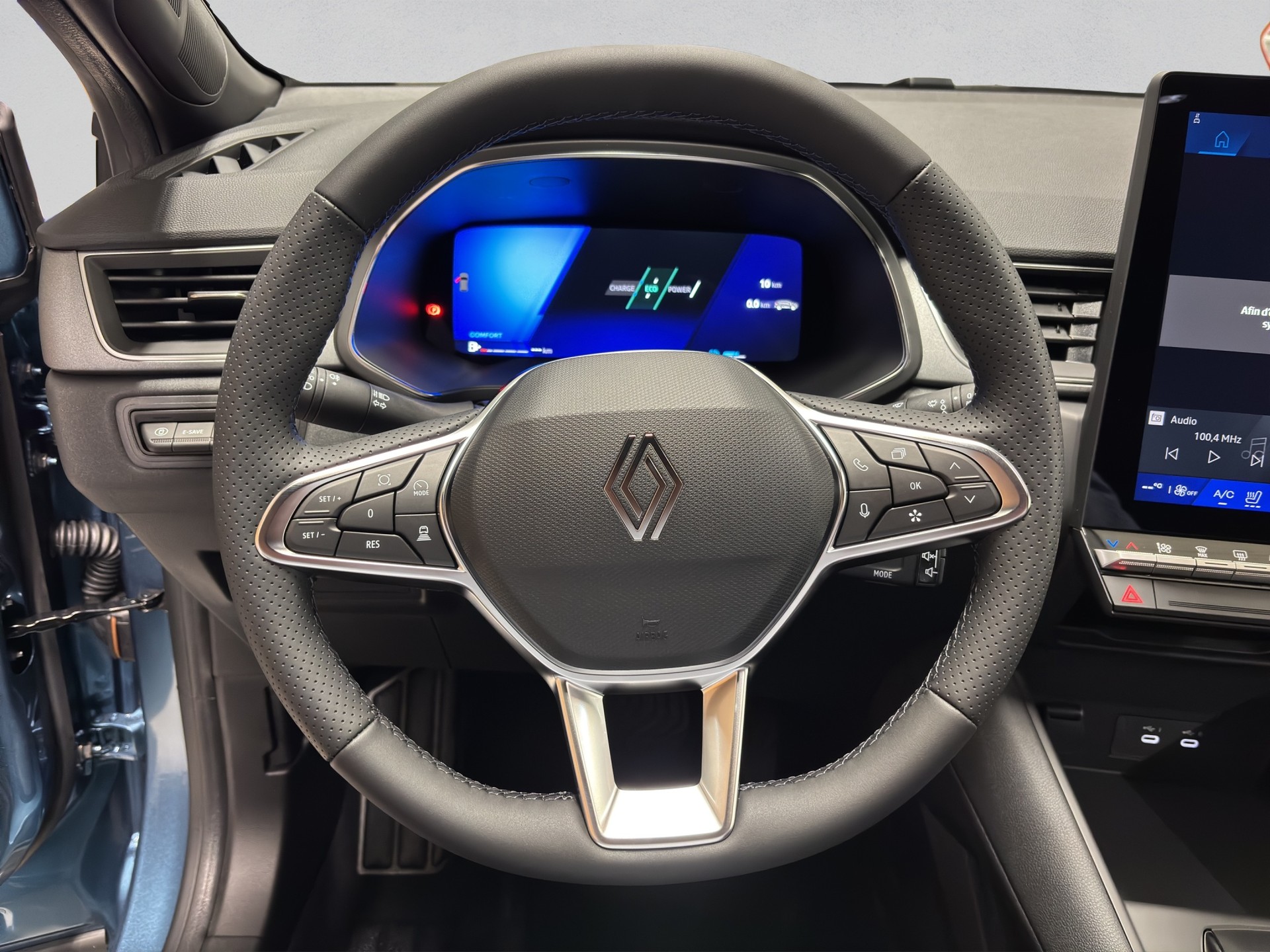 RENAULT Symbioz 1.8 E-Tech Techno-image-9
