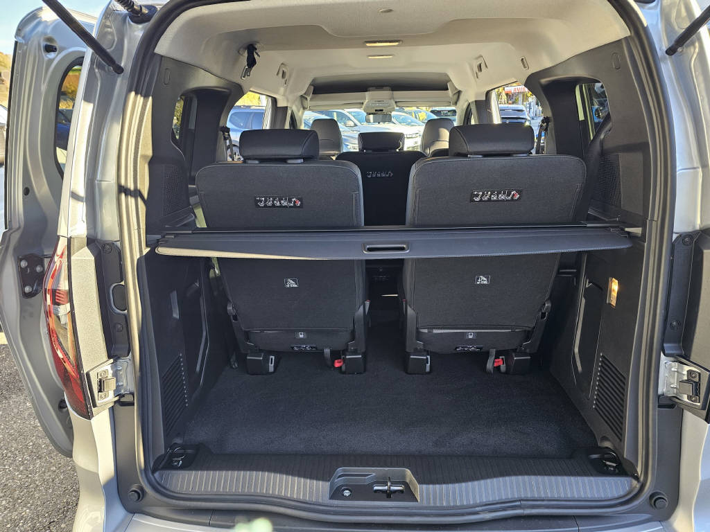 RENAULT Kangoo GRAND KANGOO equilibre 1.3 TCe 130 PF EDC-image-4