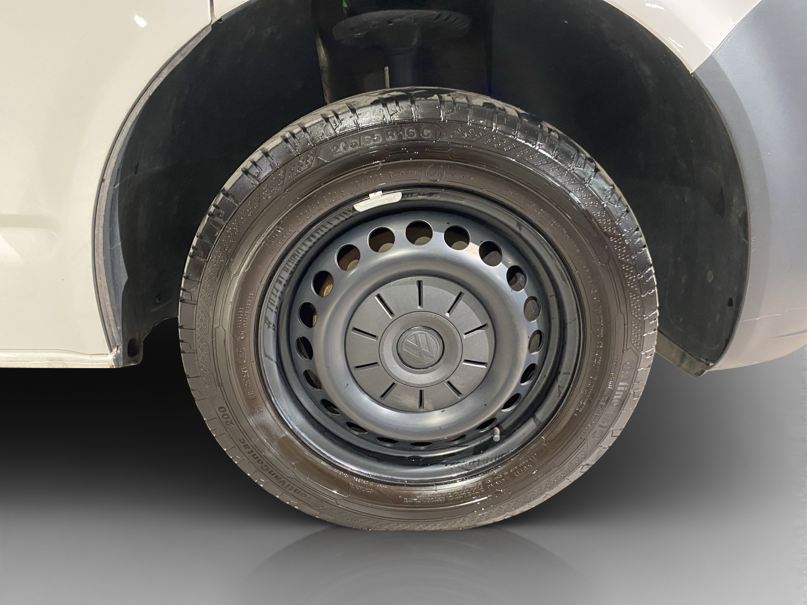 VW T6.1 2.0 TDI 4Motion-image-14