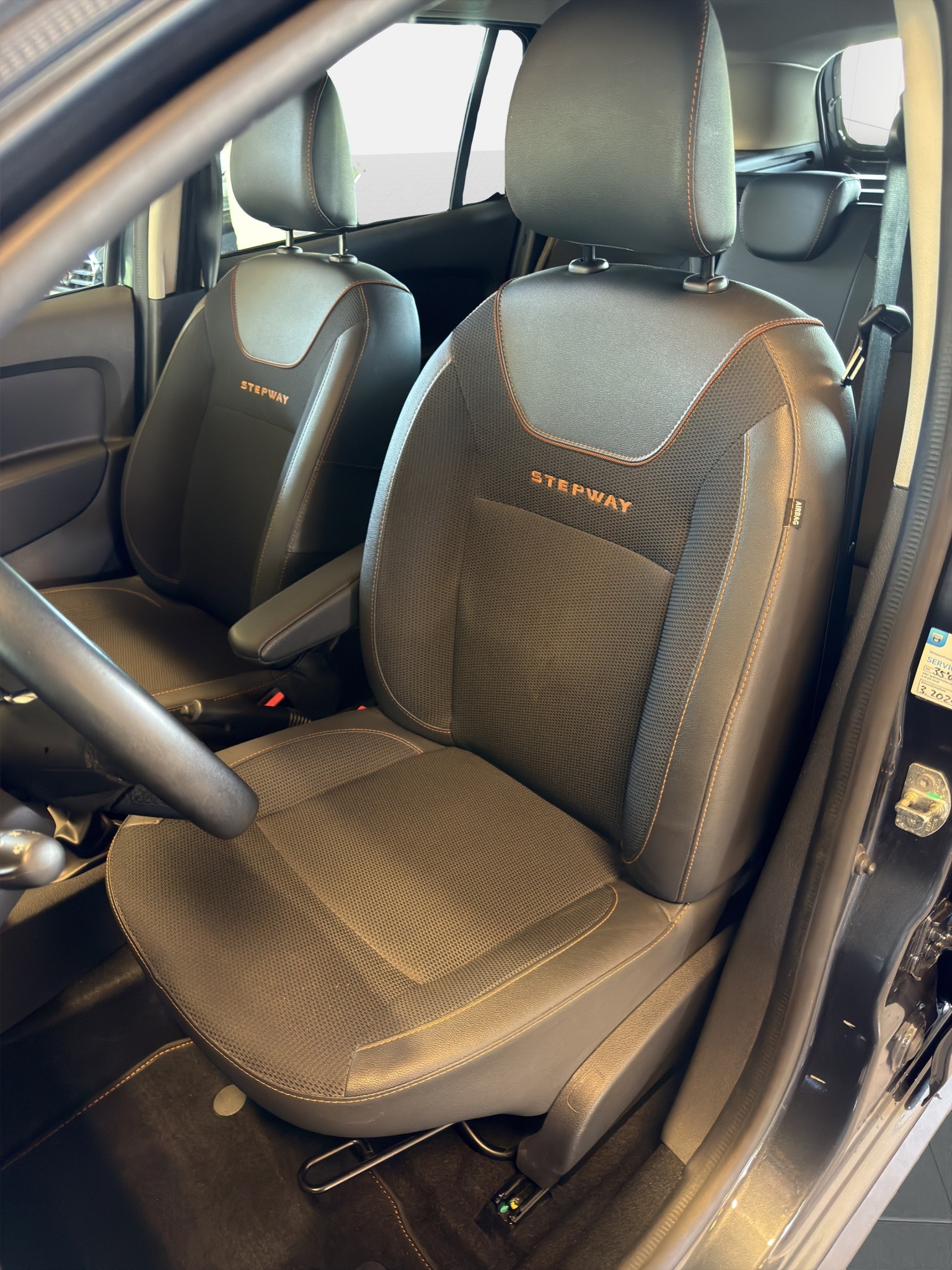 DACIA Logan MCV 0.9 Stepway Unlimited Automatic-image-17