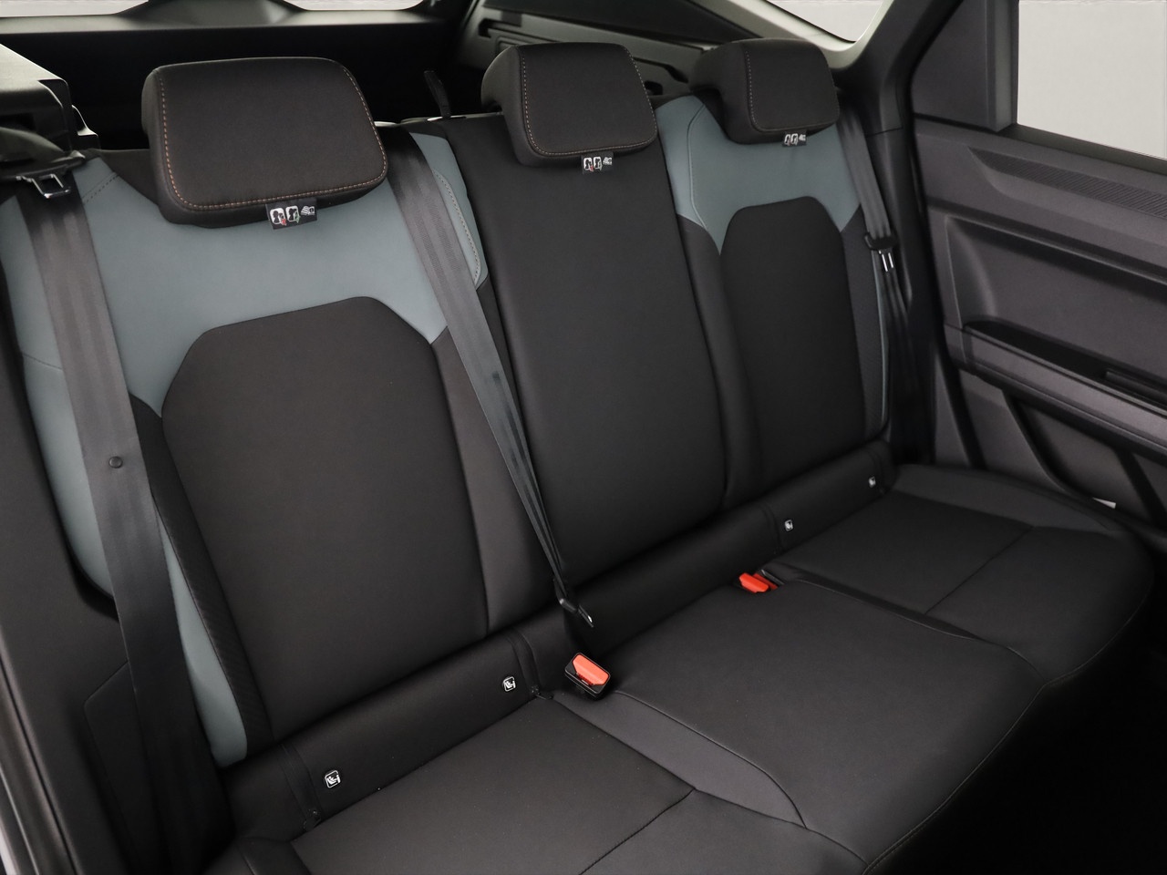 DACIA Bigster 1.2 TCe Extreme-image-7