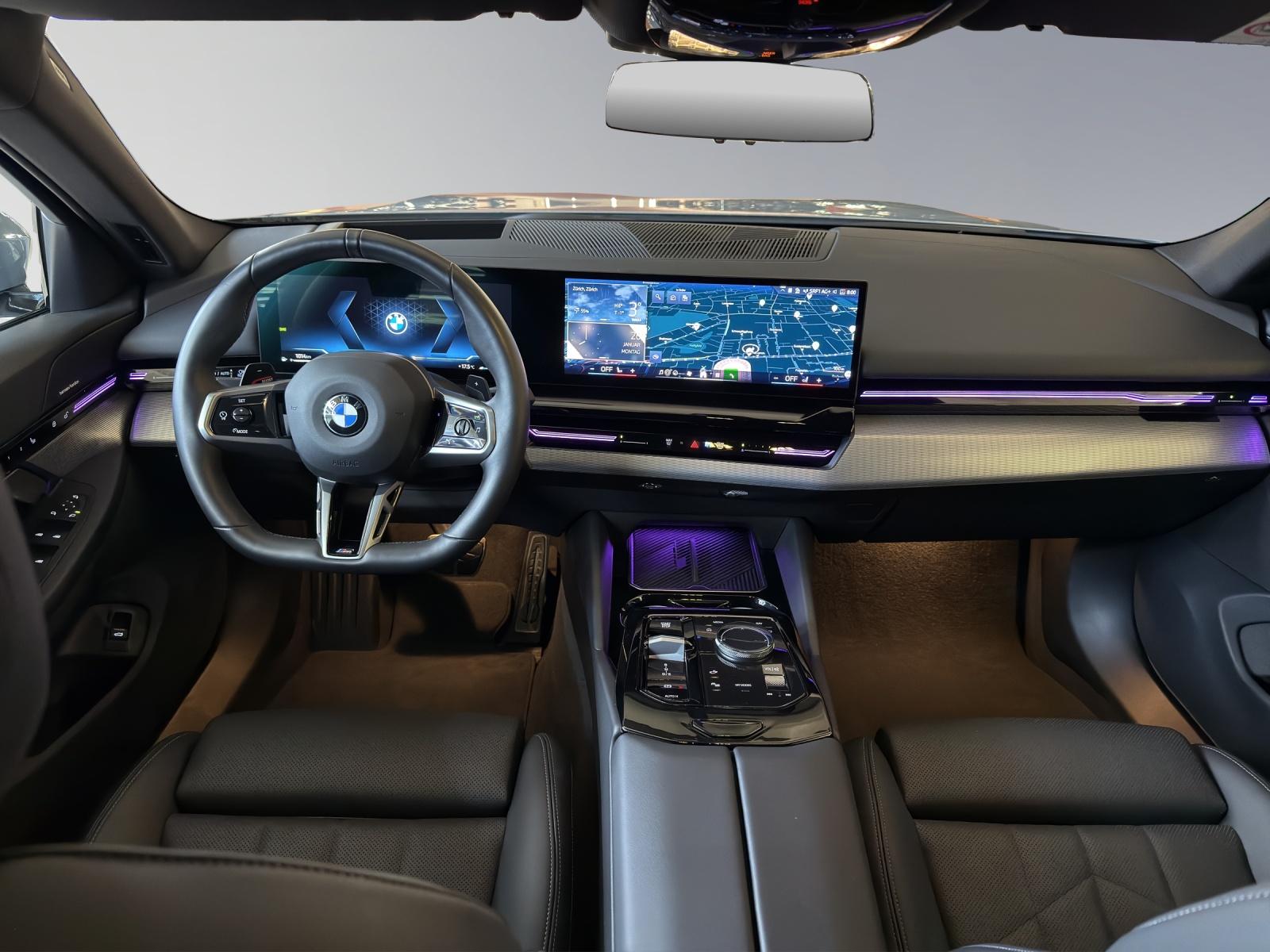 BMW 520d xDrive Touring M-SportPaket-image-8