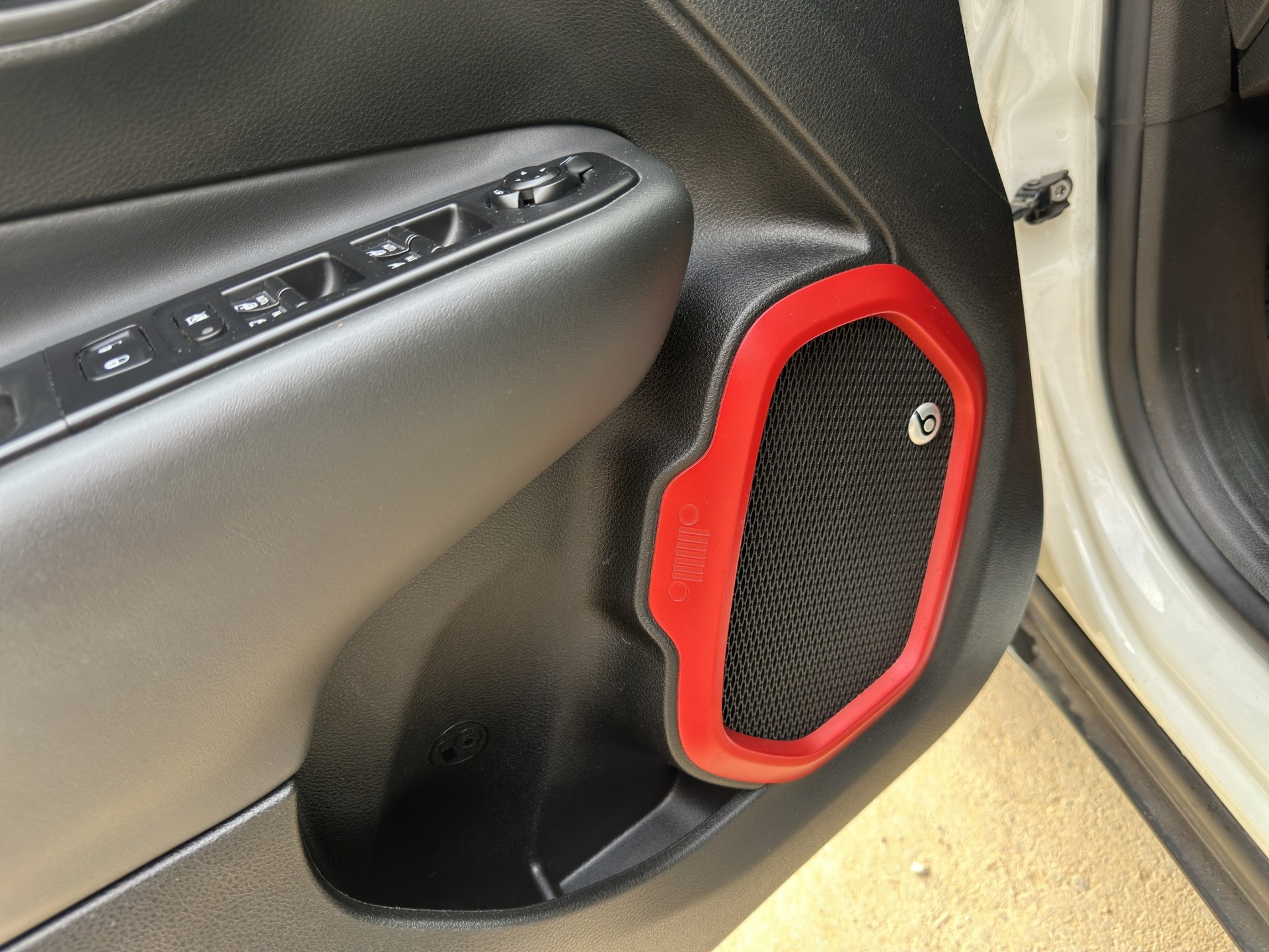 JEEP Renegade 2.0 MJ Trailhawk AWD + Low Range 9ATX-image-10