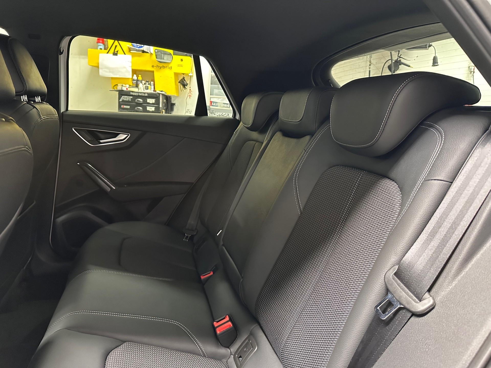 AUDI Q2 40 TFSI S line Attraction quattro S-tronic-image-10