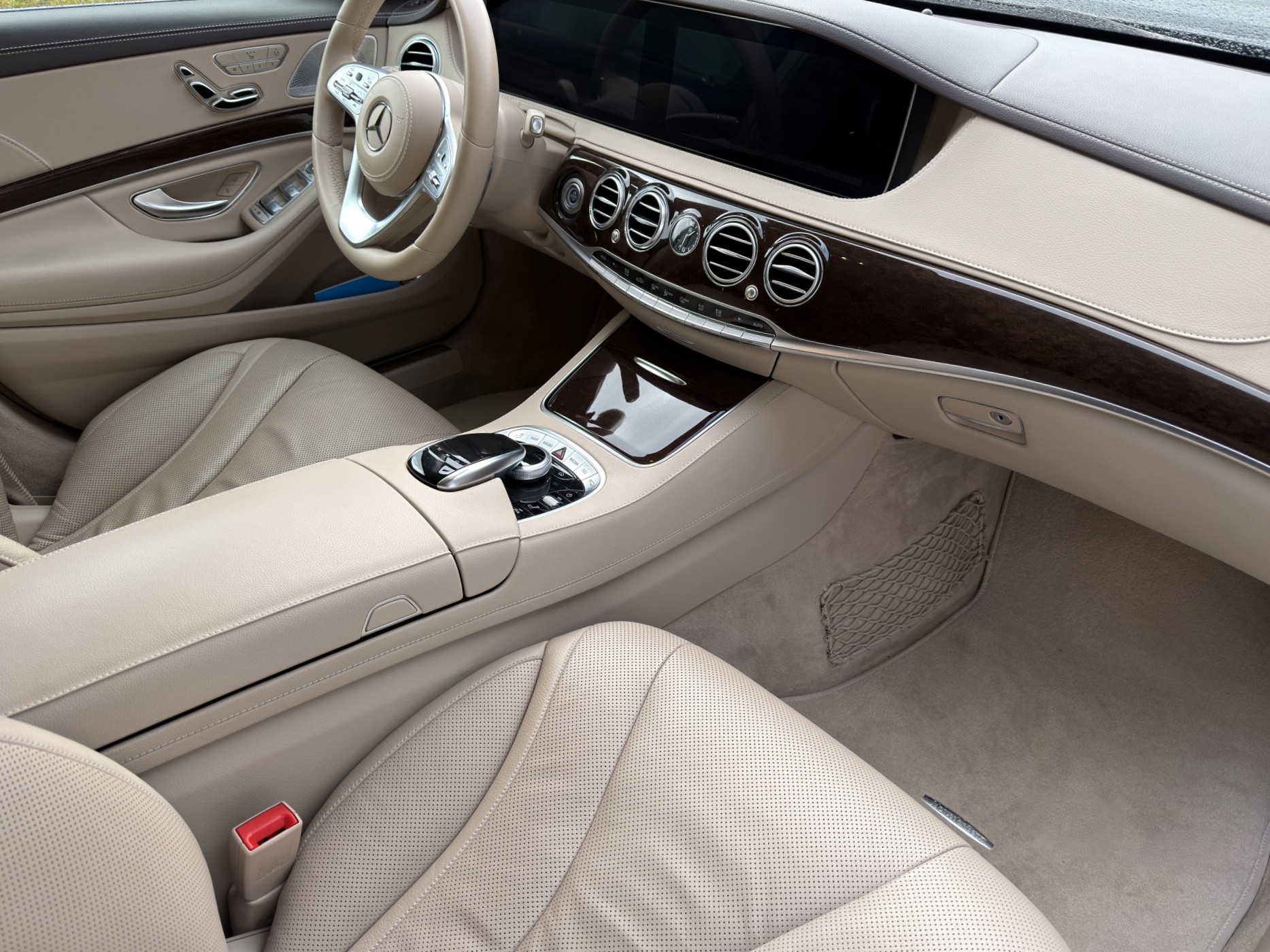 MERCEDES-BENZ S 560 L 4Matic 9G-Tronic-image-22