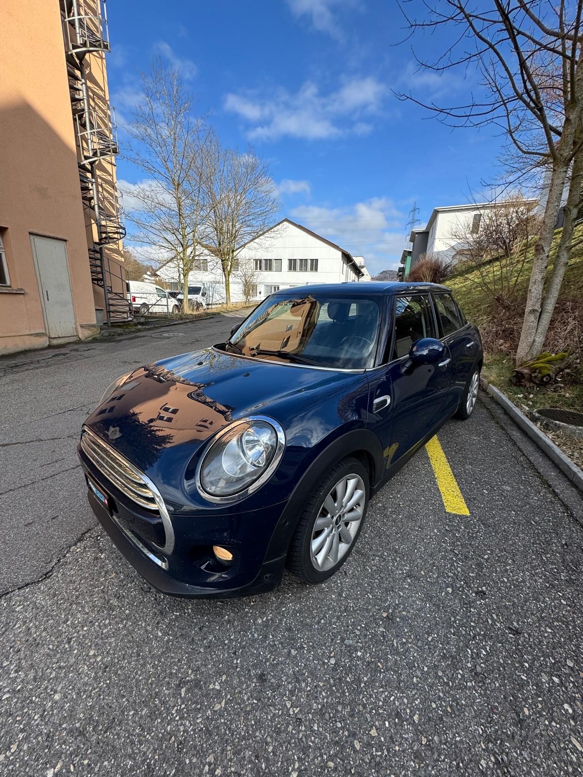MINI Cooper Steptronic-image-1