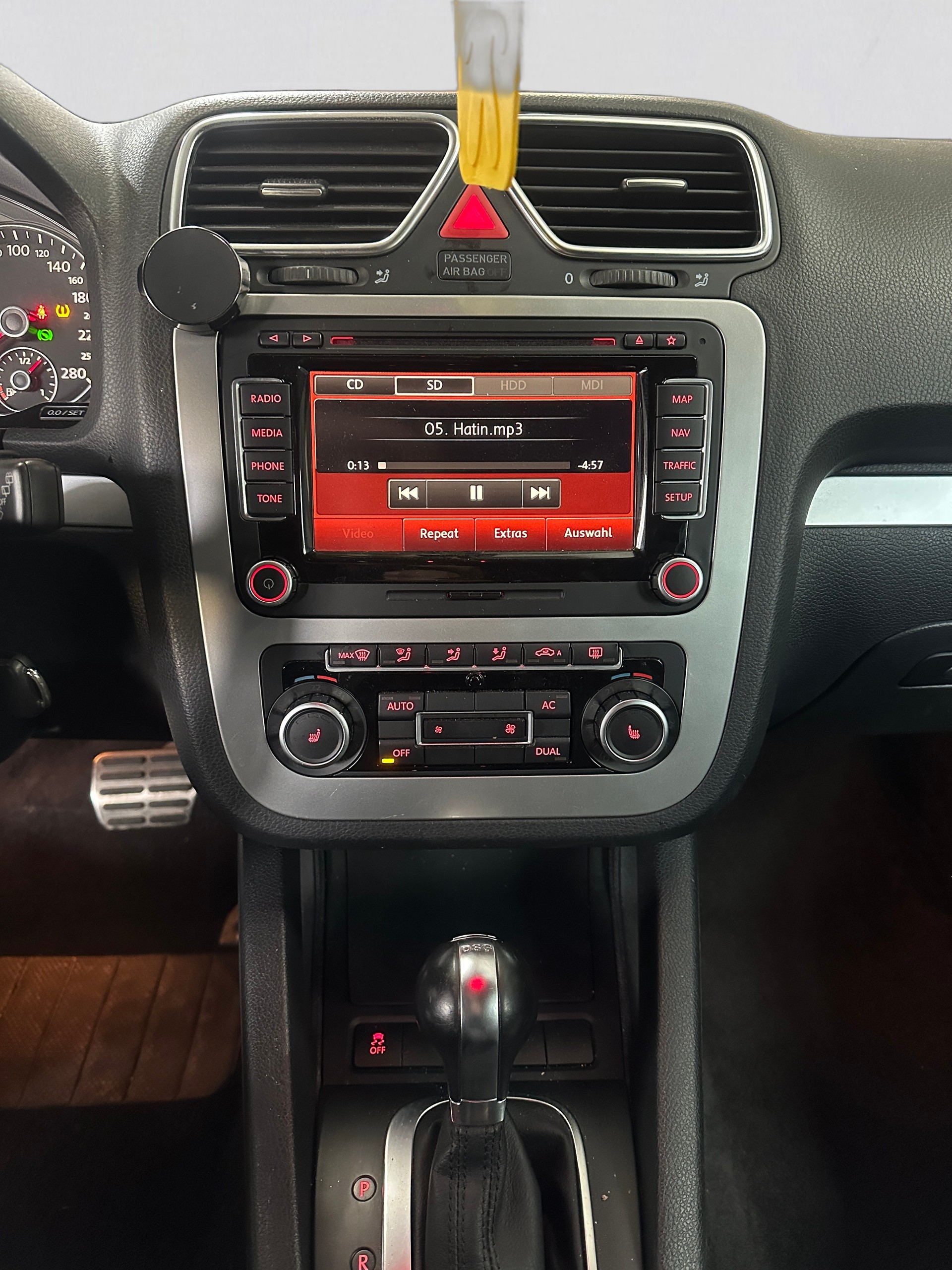 VW Scirocco 1.4 TSI Team DSG-image-10