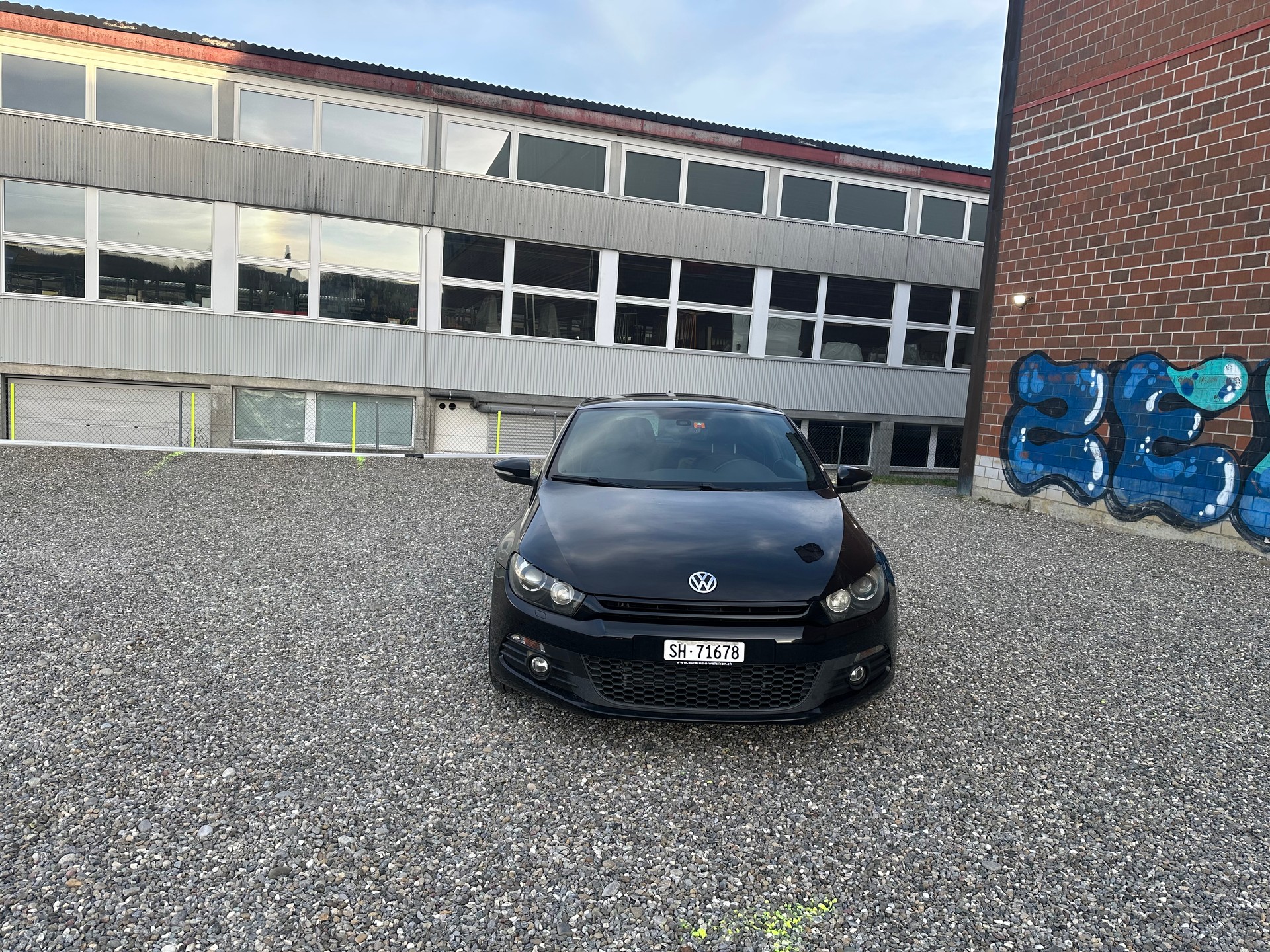 VW Scirocco 1.4 TSI Team DSG-image-1