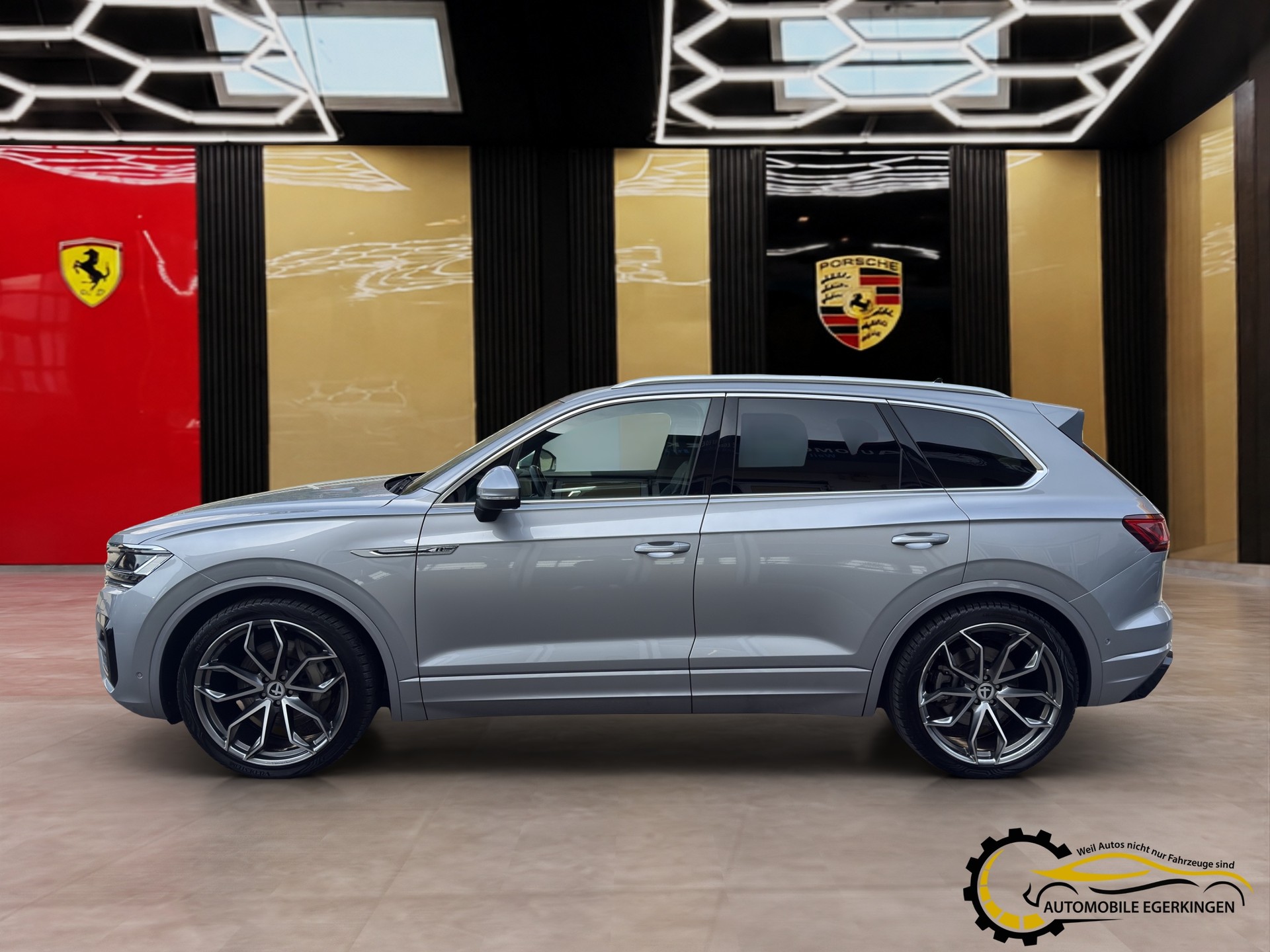 VW Touareg 3.0 V6 TSI R-Line-image-7