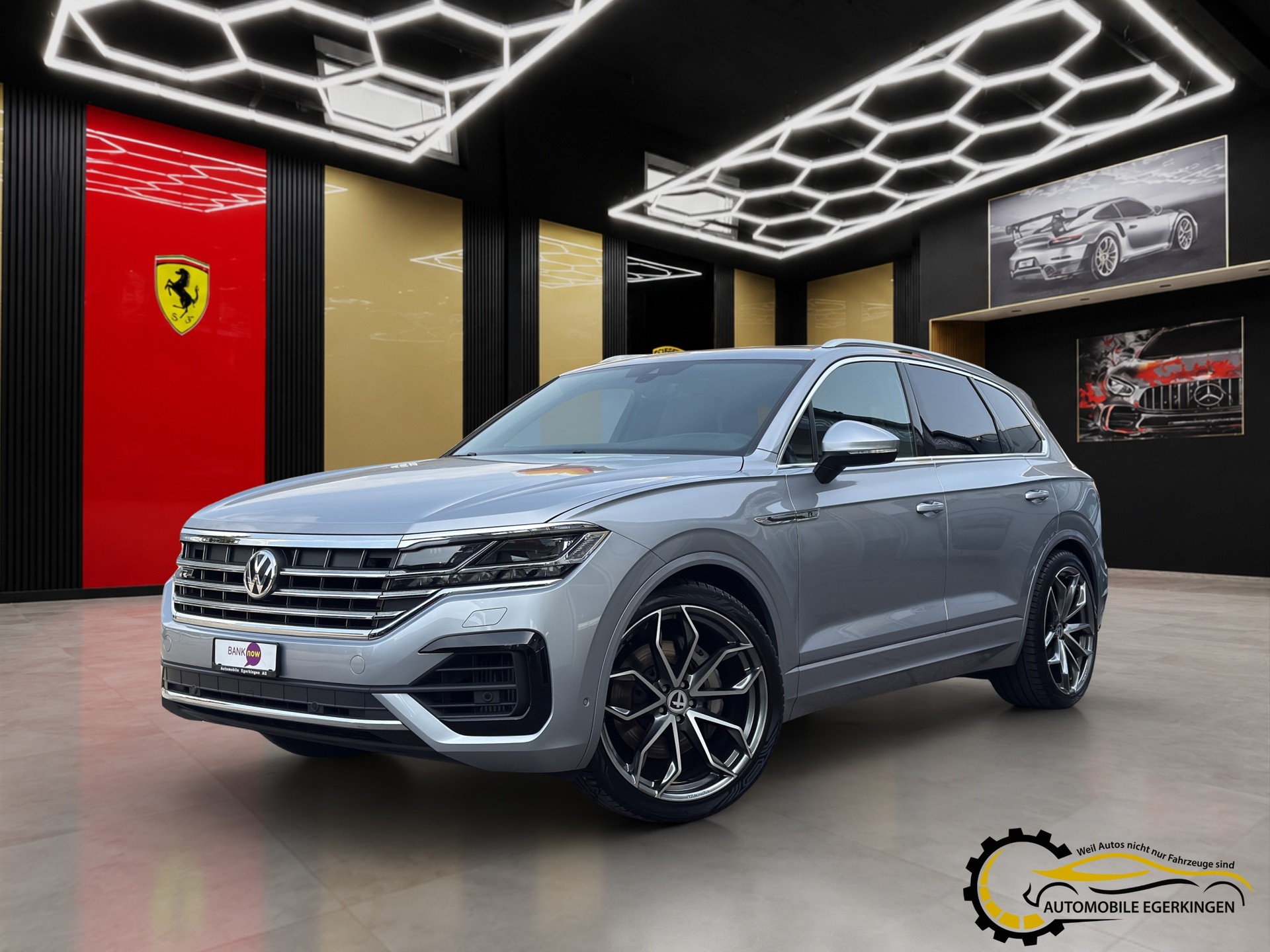 VW Touareg 3.0 V6 TSI R-Line-image-0