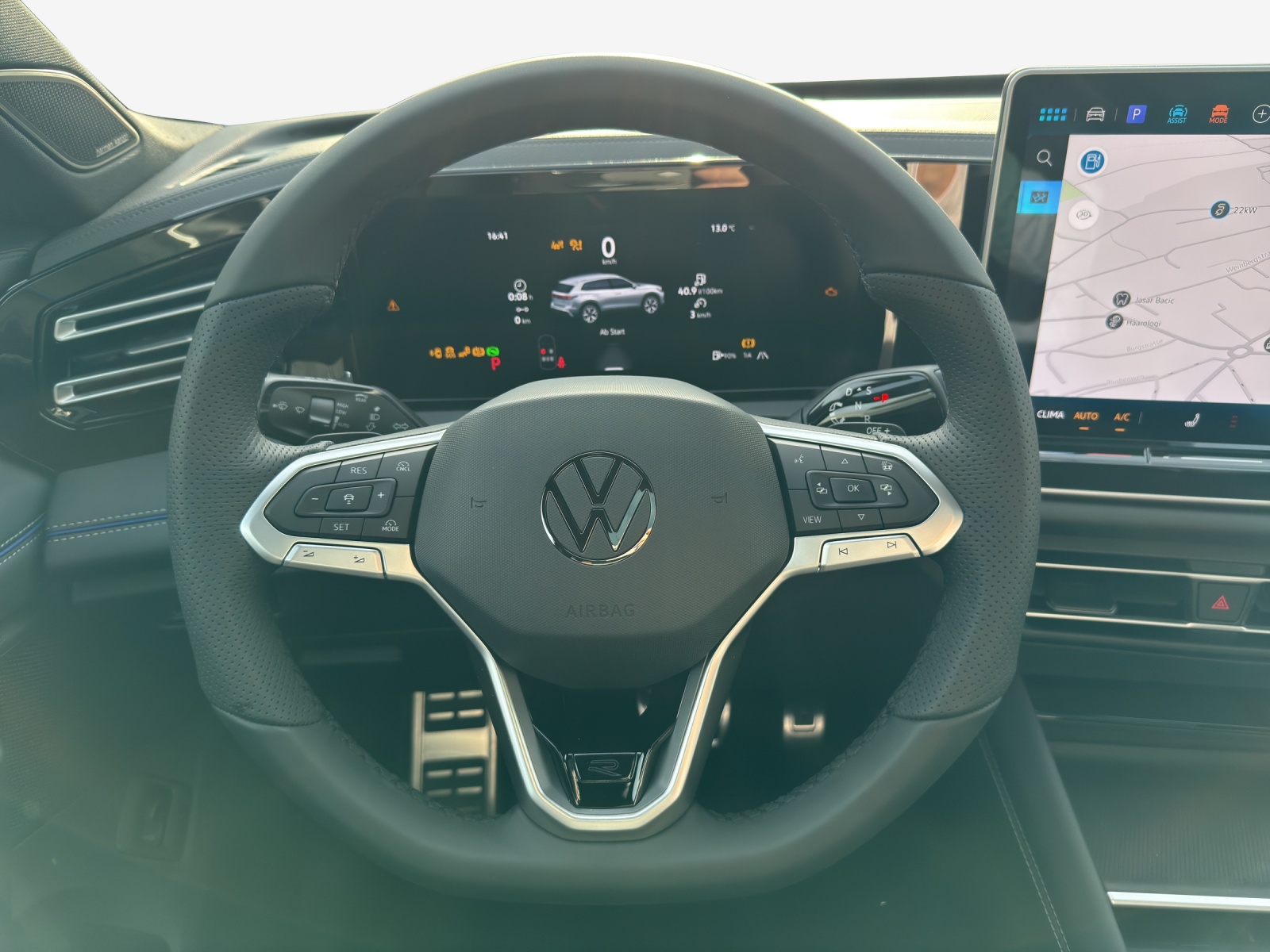 VW Tiguan 2.0 TSI United DSG 4Motion-image-9
