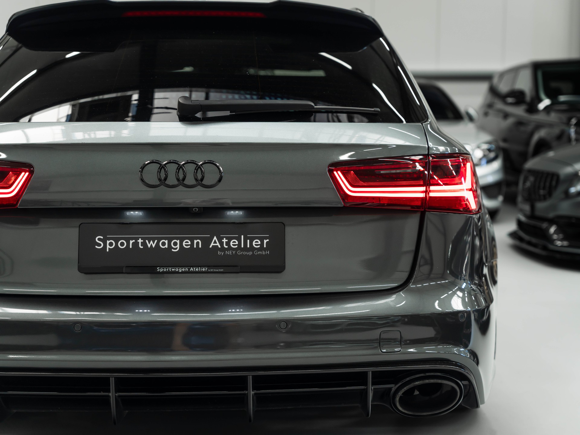 AUDI RS6 Avant 4.0 TFSI V8 performance quattro-image-16