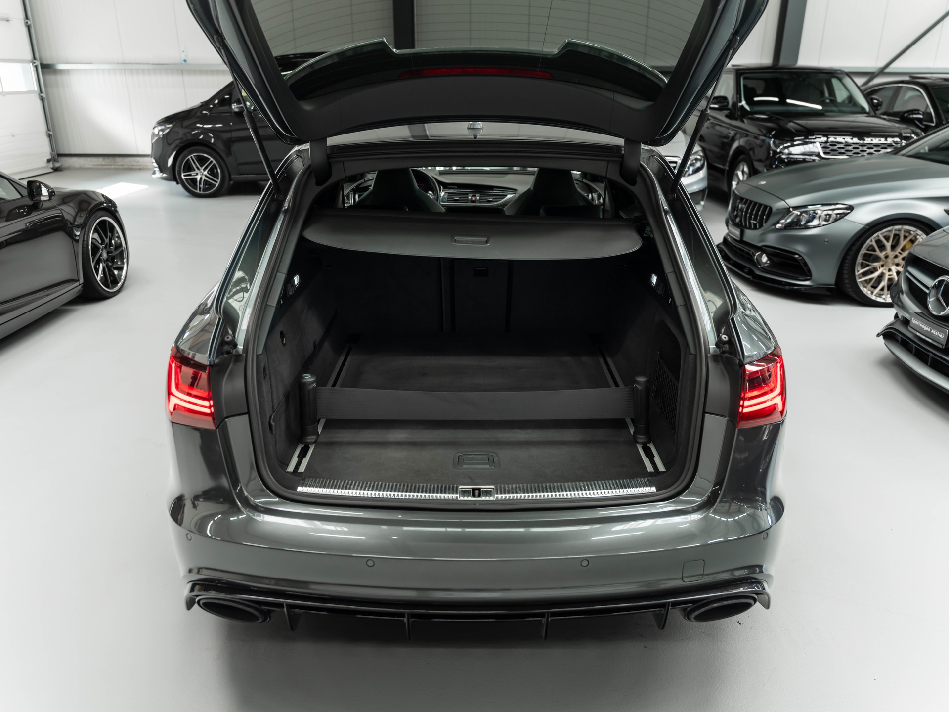 AUDI RS6 Avant 4.0 TFSI V8 performance quattro-image-30