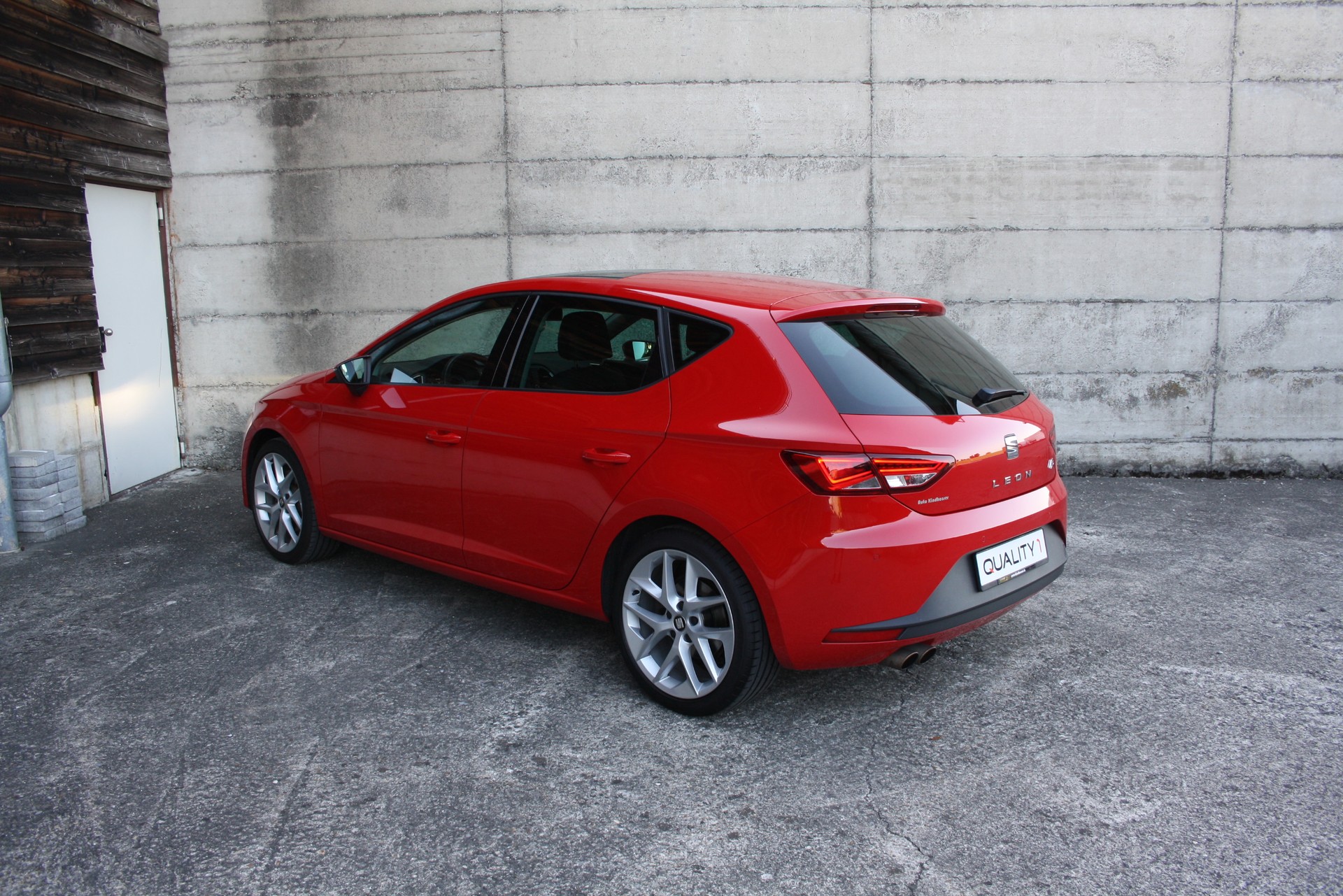 SEAT Leon 1.8 TSI FR-image-5