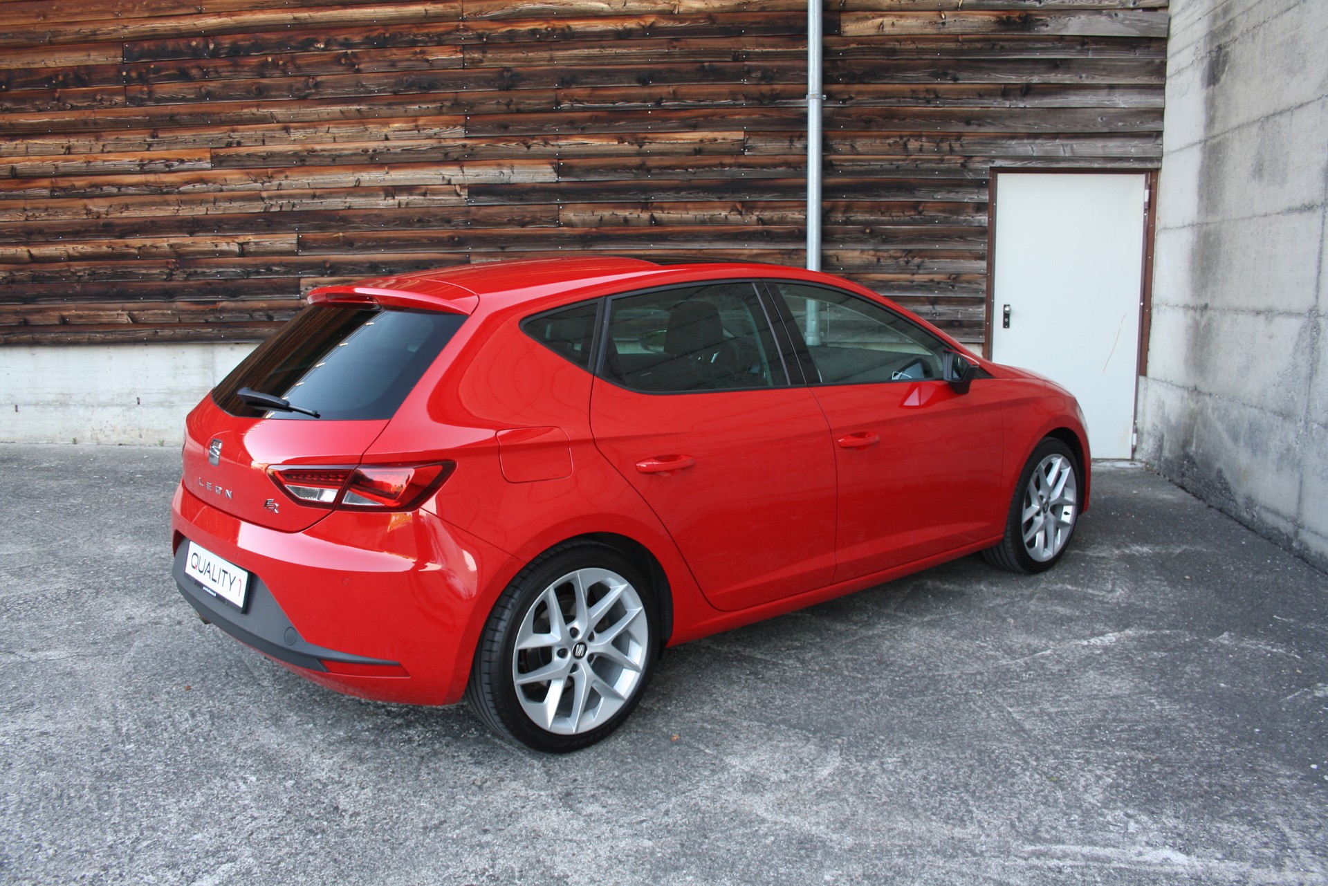 SEAT Leon 1.8 TSI FR-image-3