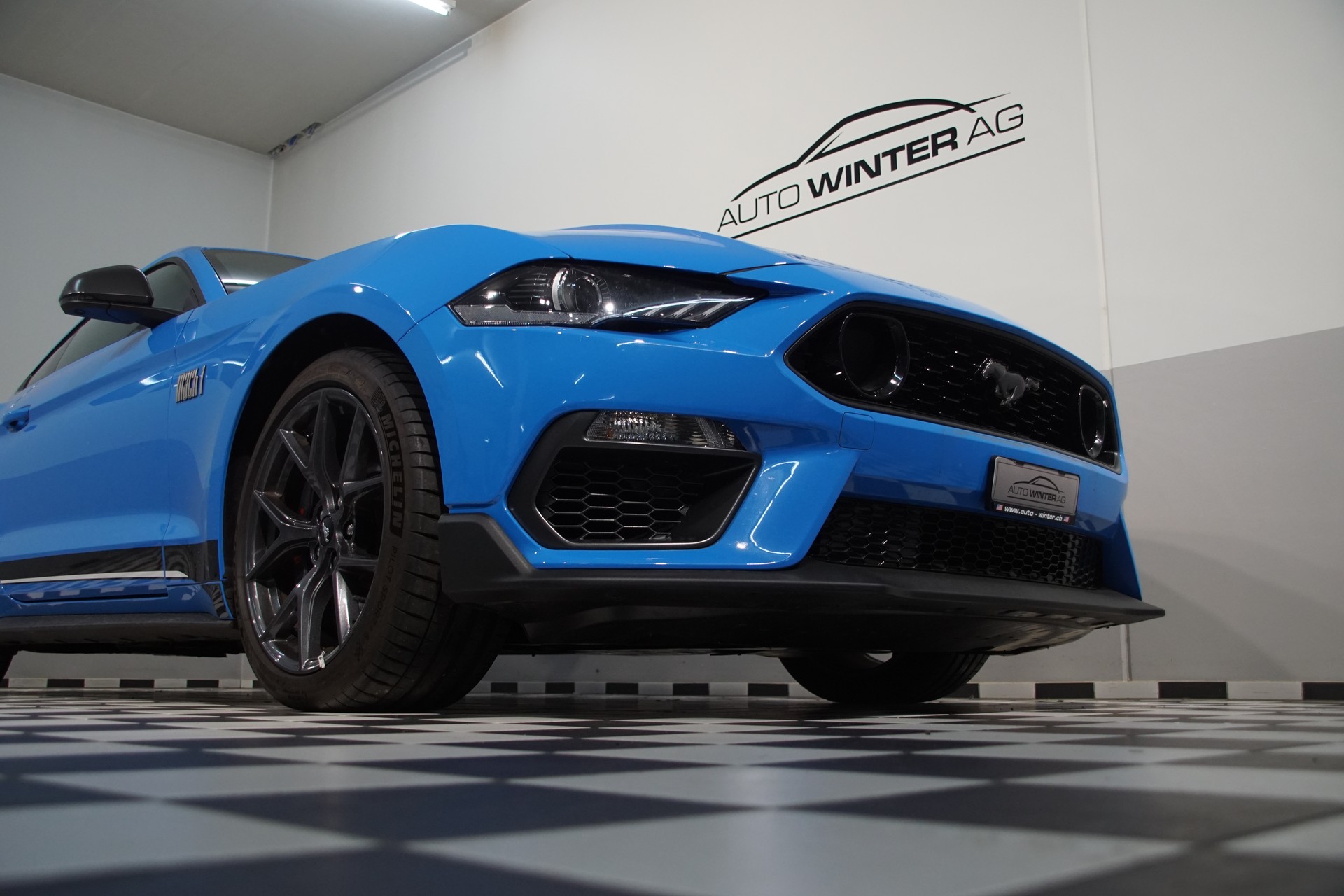 FORD Mustang Fastback 5.0 V8 Mach 1 Automat-image-1
