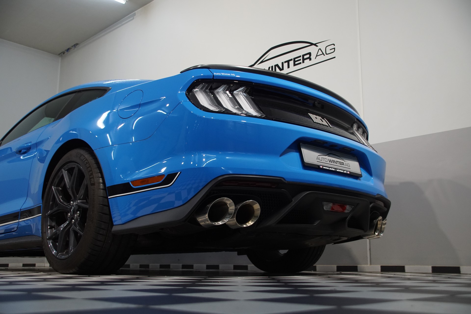 FORD Mustang Fastback 5.0 V8 Mach 1 Automat-image-9