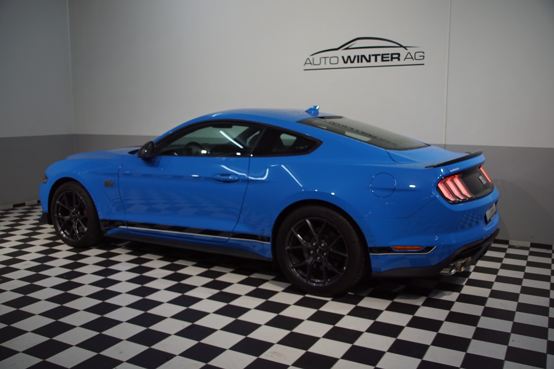 FORD Mustang Fastback 5.0 V8 Mach 1 Automat-image-7