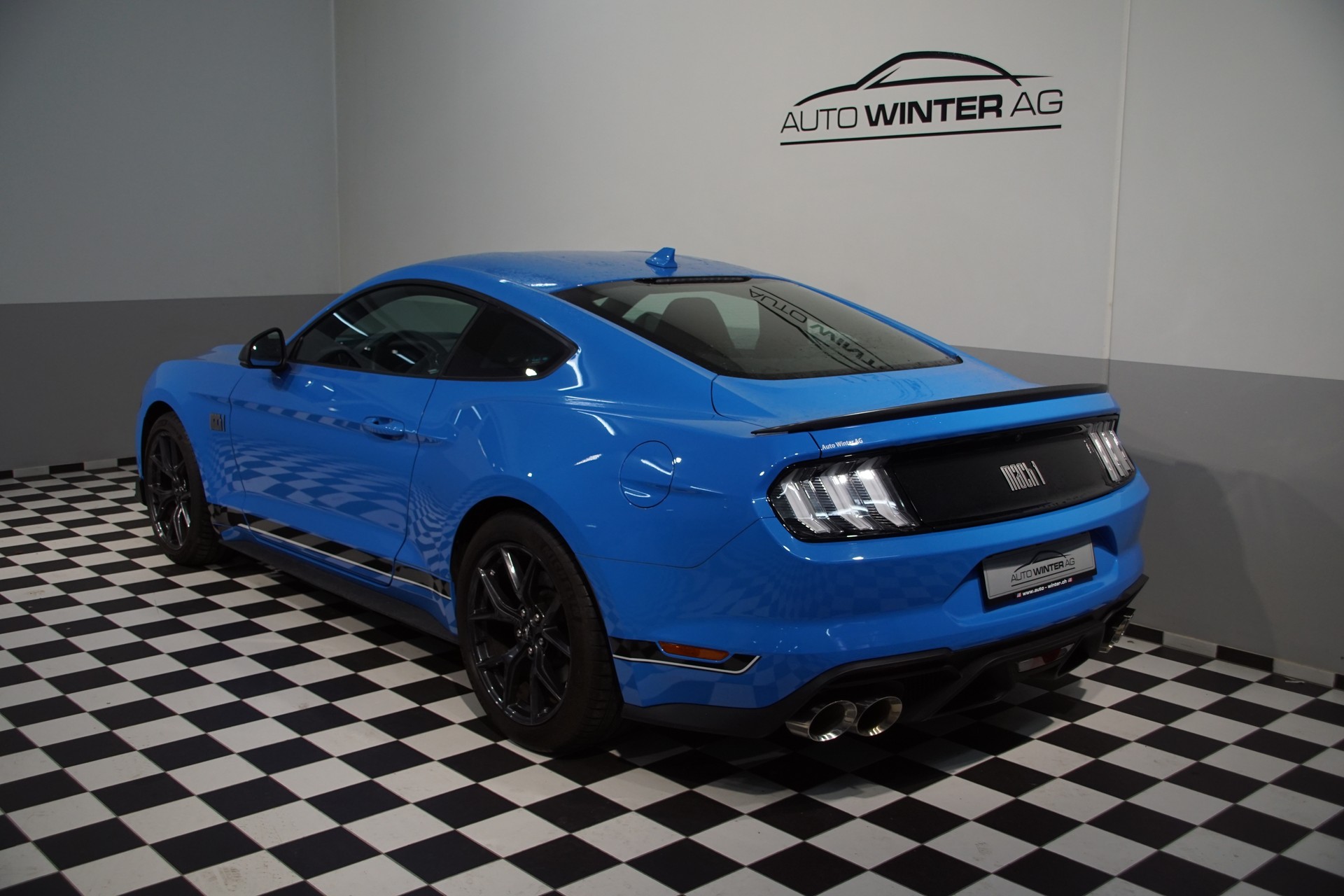 FORD Mustang Fastback 5.0 V8 Mach 1 Automat-image-6