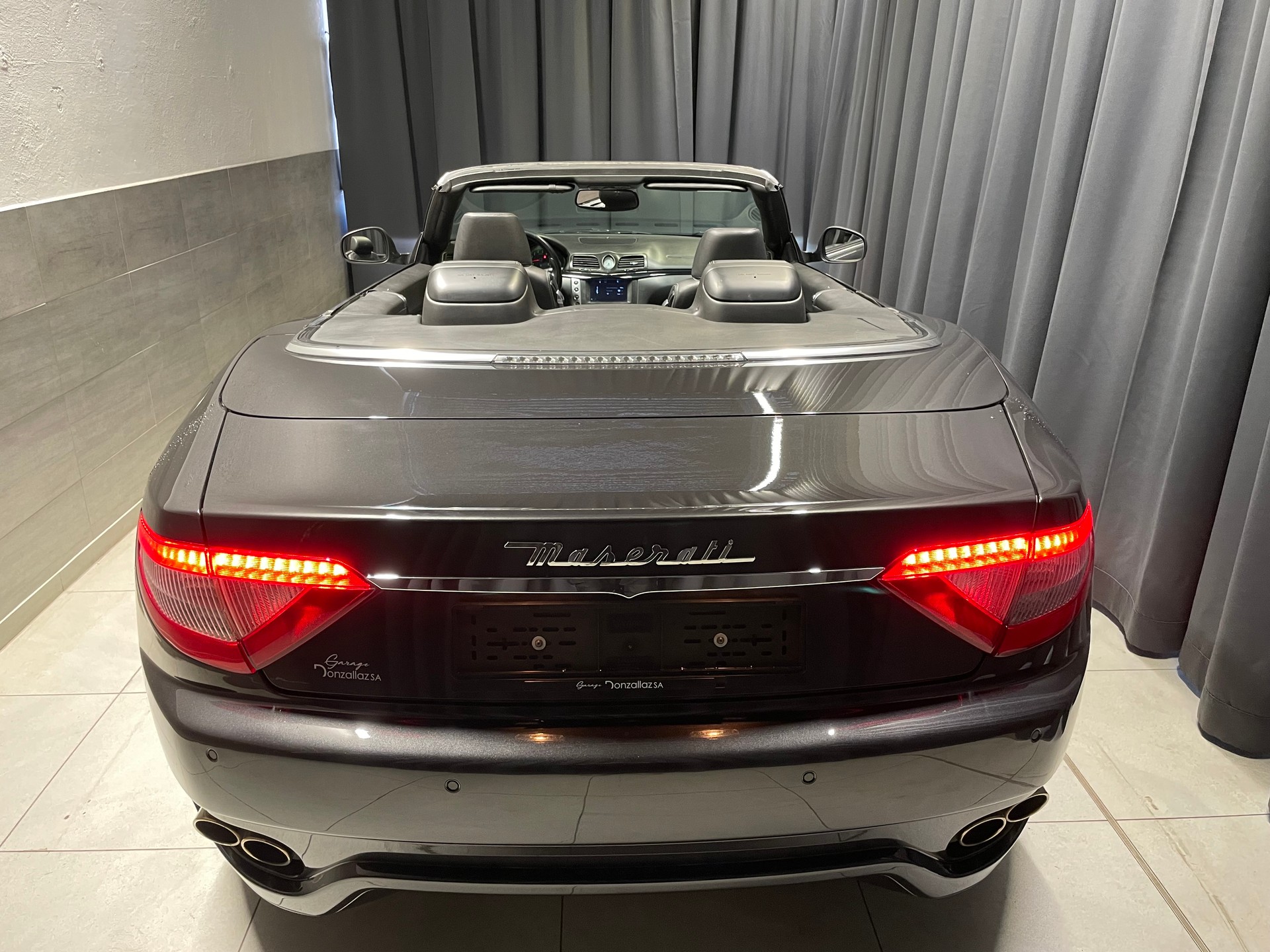 MASERATI GranCabrio Automatica (25)-image-16