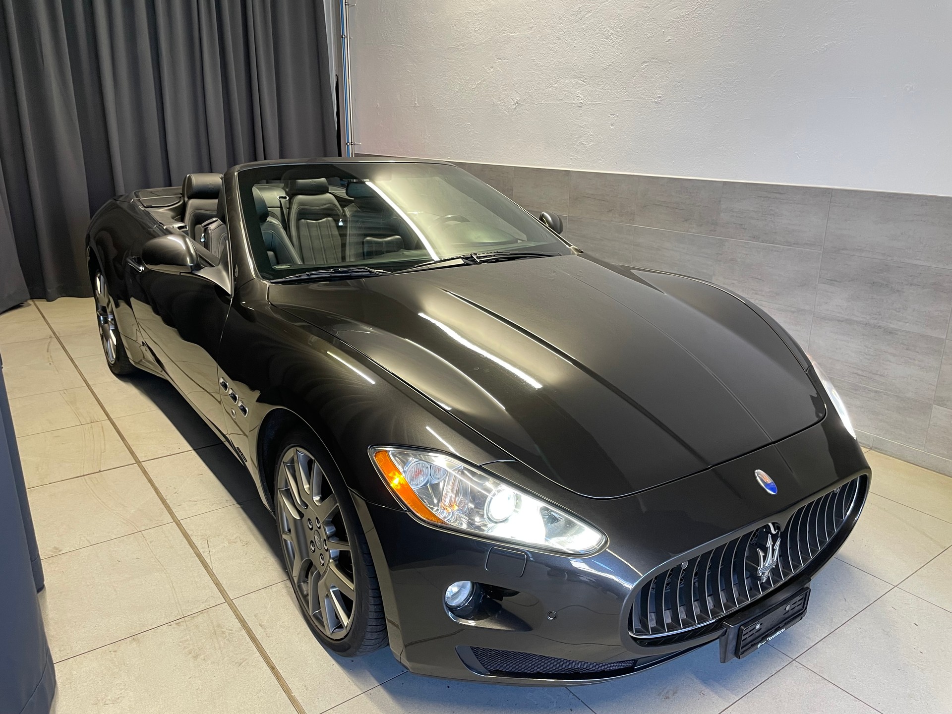 MASERATI GranCabrio Automatica (25)-image-14