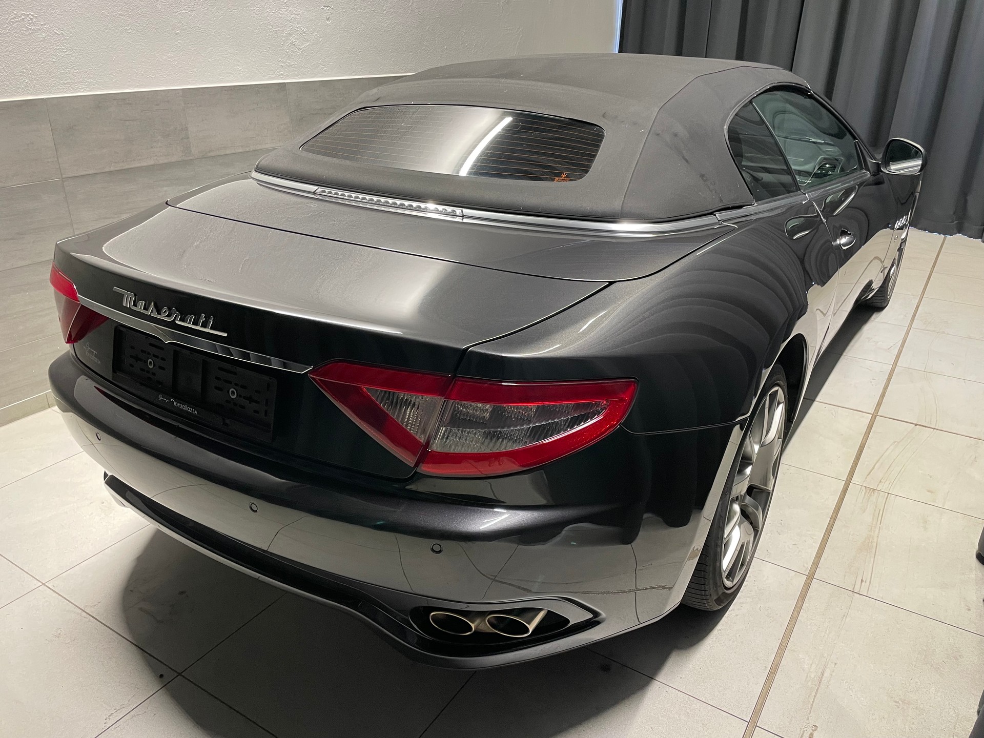 MASERATI GranCabrio Automatica (25)-image-5