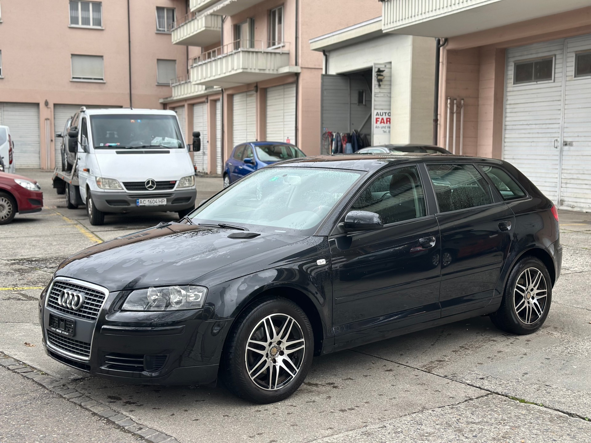 AUDI A3 Sportback 1.8 Turbo FSI Attraction-image-4