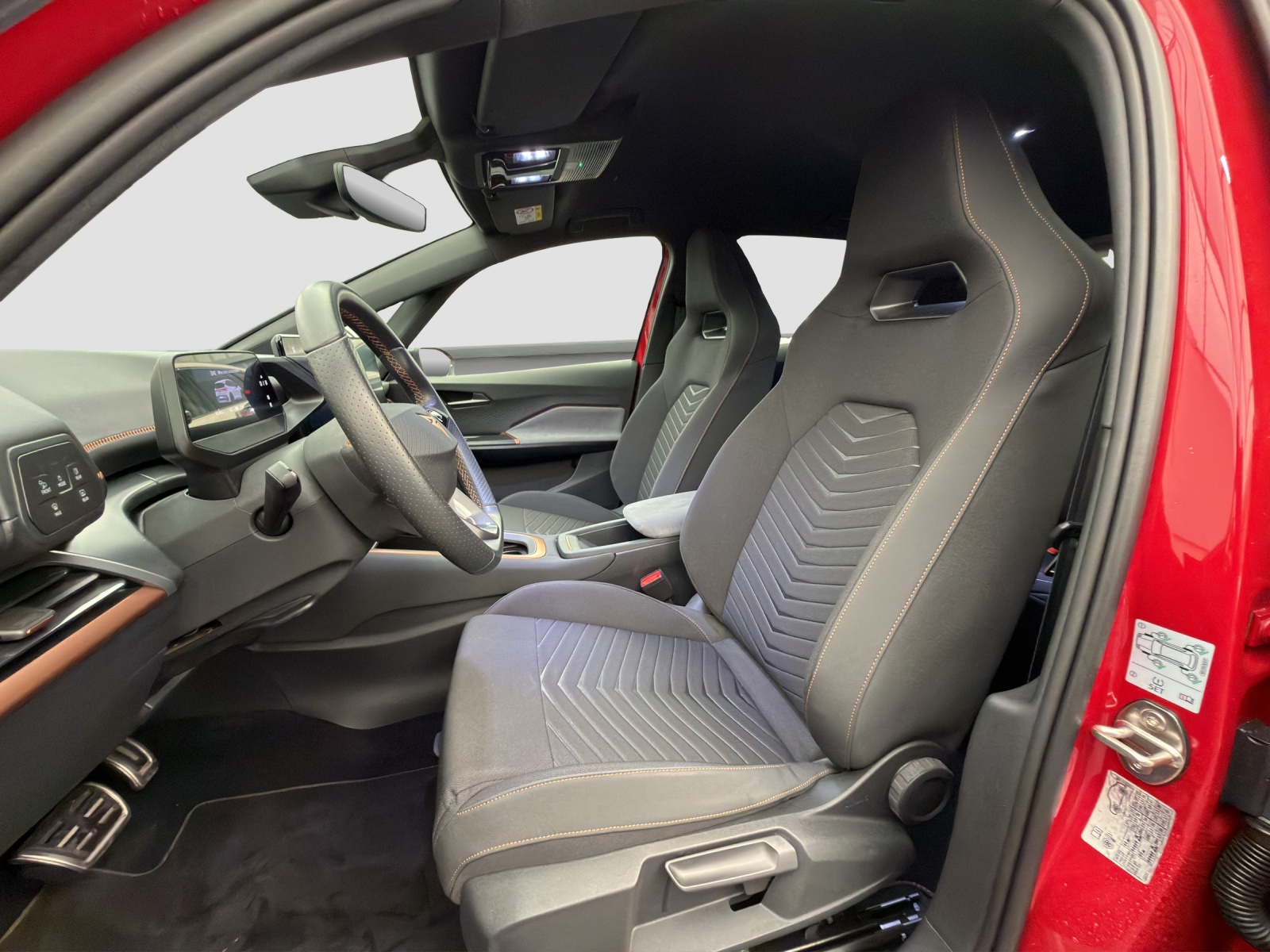 CUPRA Born 58 kWh - Head-up - Umgebungskamera-image-5