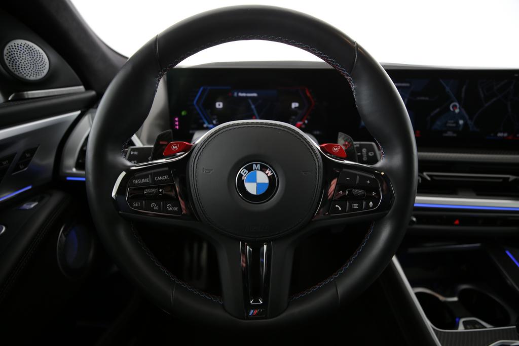 BMW XM Plug-in Hybrid-image-5