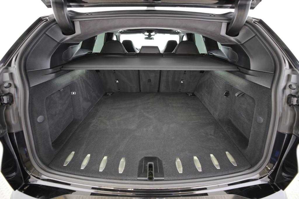 BMW XM Plug-in Hybrid-image-14