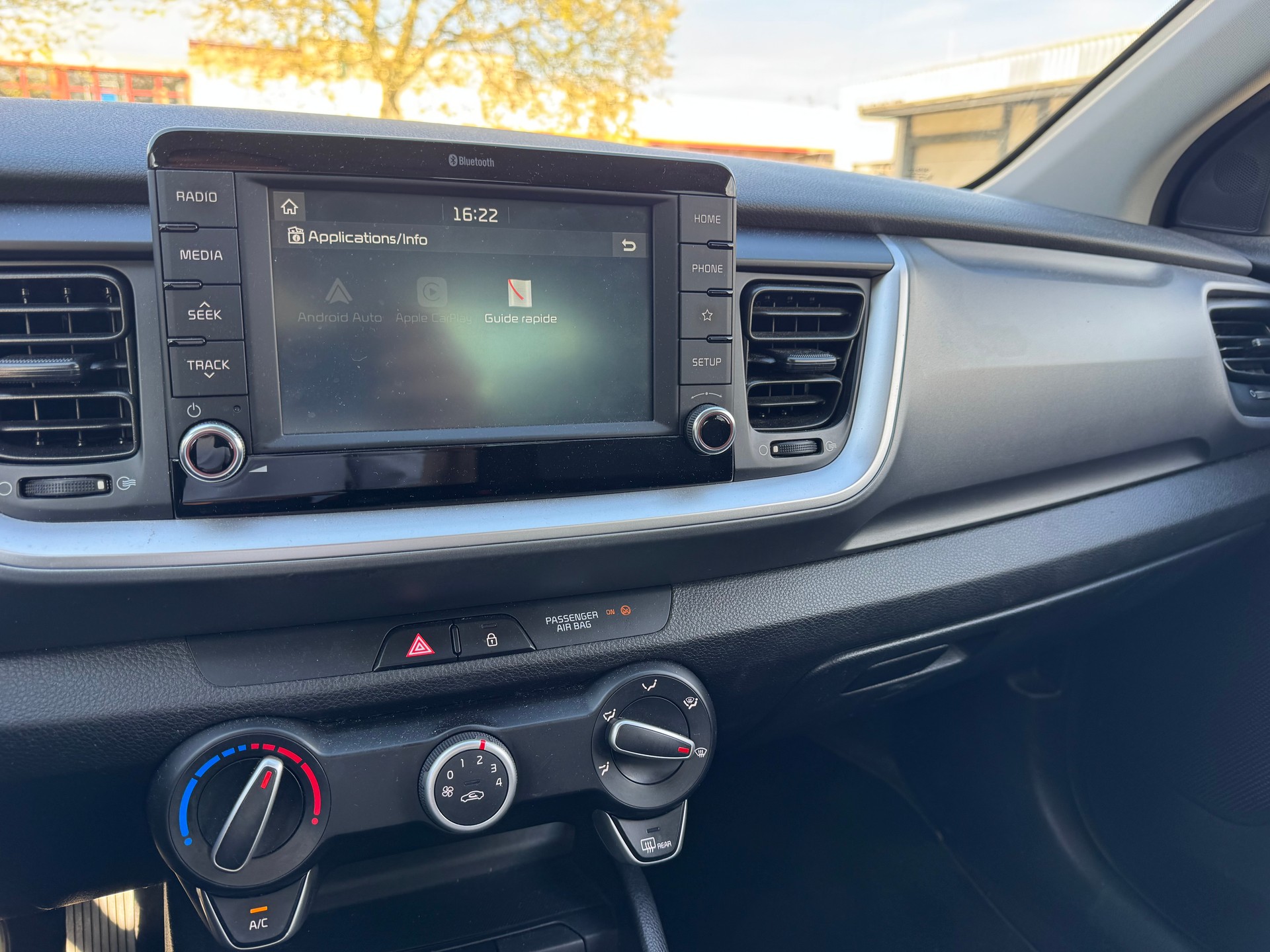 KIA Stonic 1.0 T-GDi-image-9