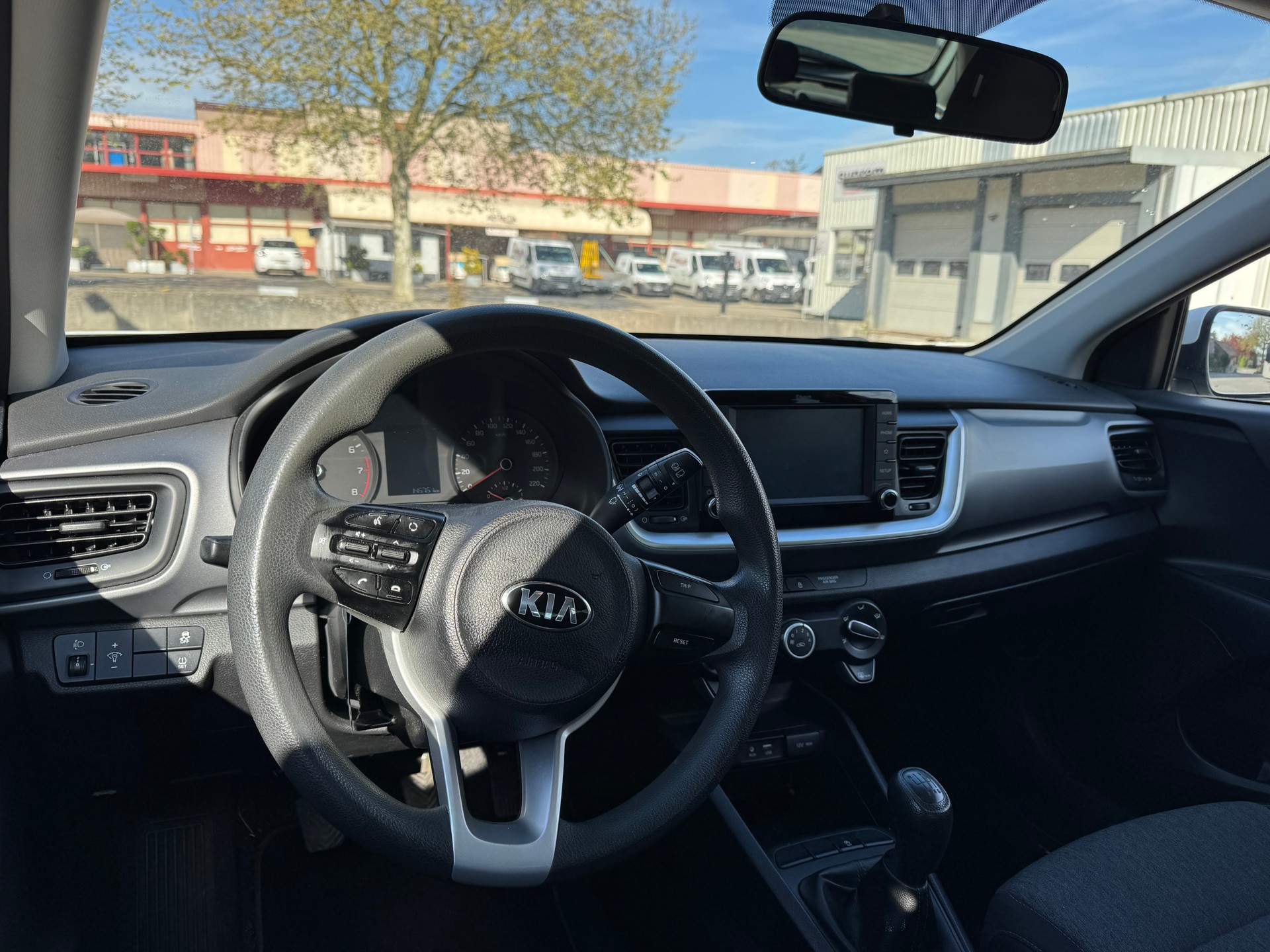 KIA Stonic 1.0 T-GDi-image-8