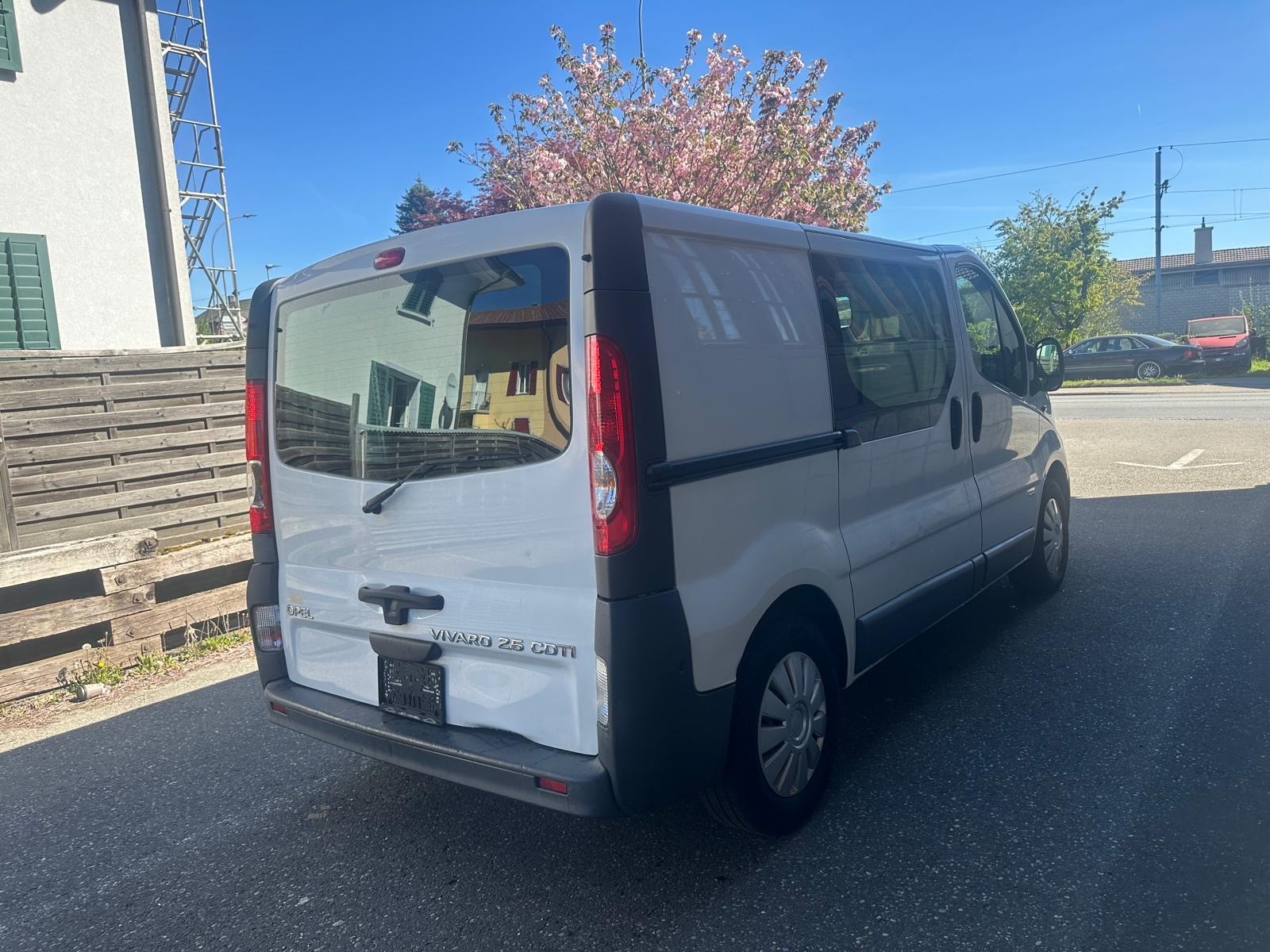 OPEL Vivaro 2.5 CDTI 2.9t L1H1-showroom-element-2