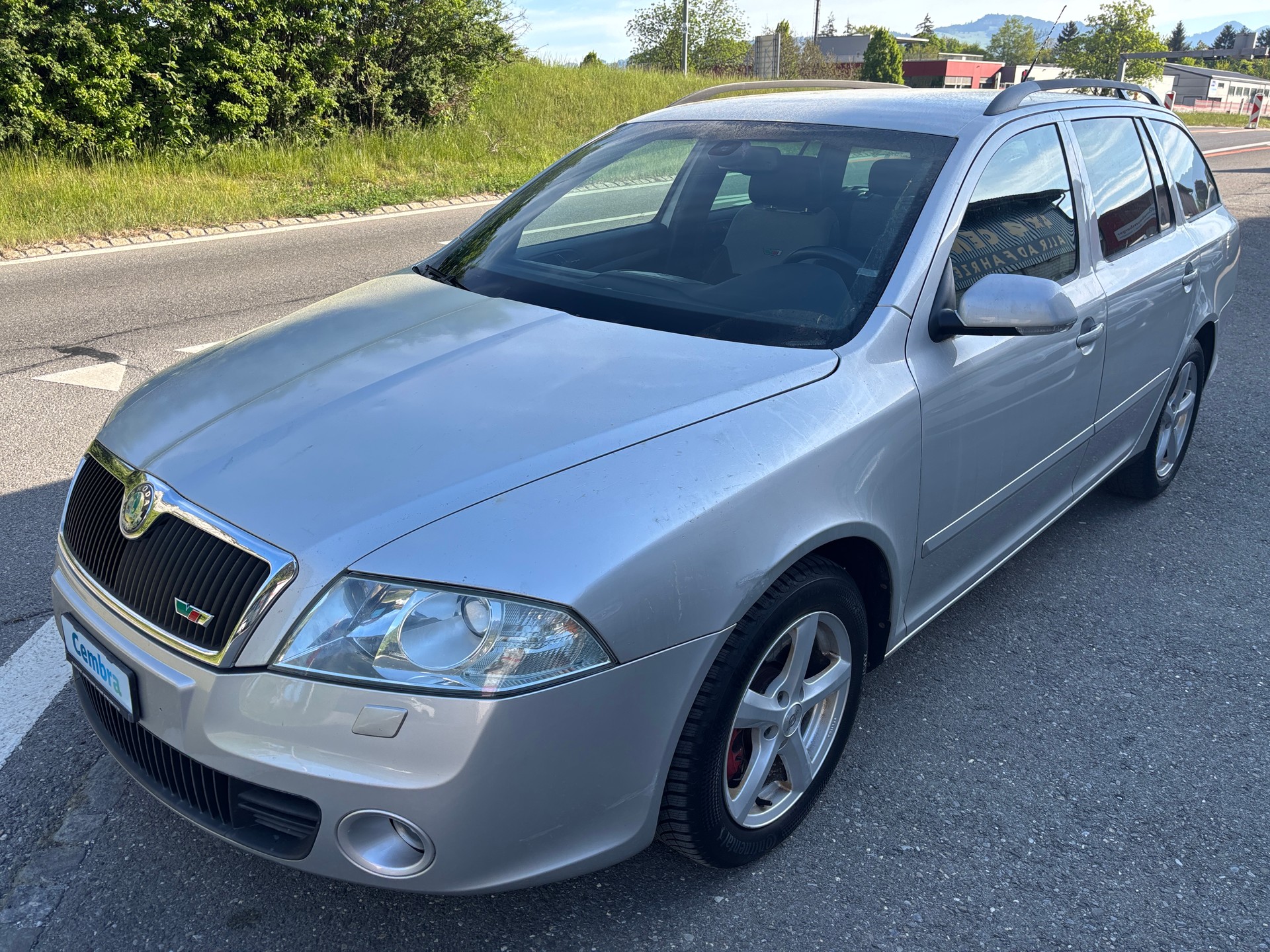 SKODA Octavia 2.0 TFSI RS-image-1