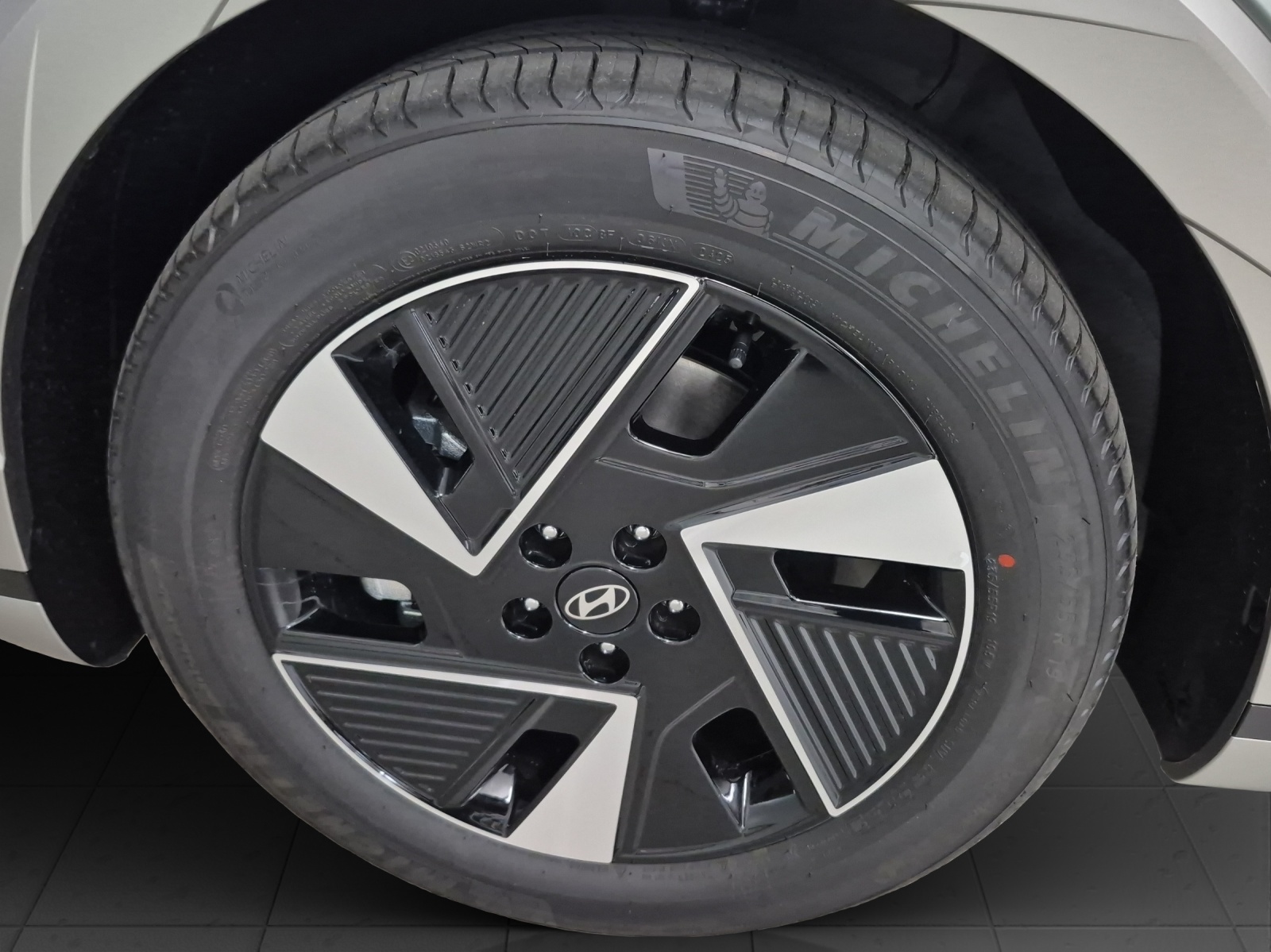 HYUNDAI Ioniq 5 Vertex 4WD-image-13