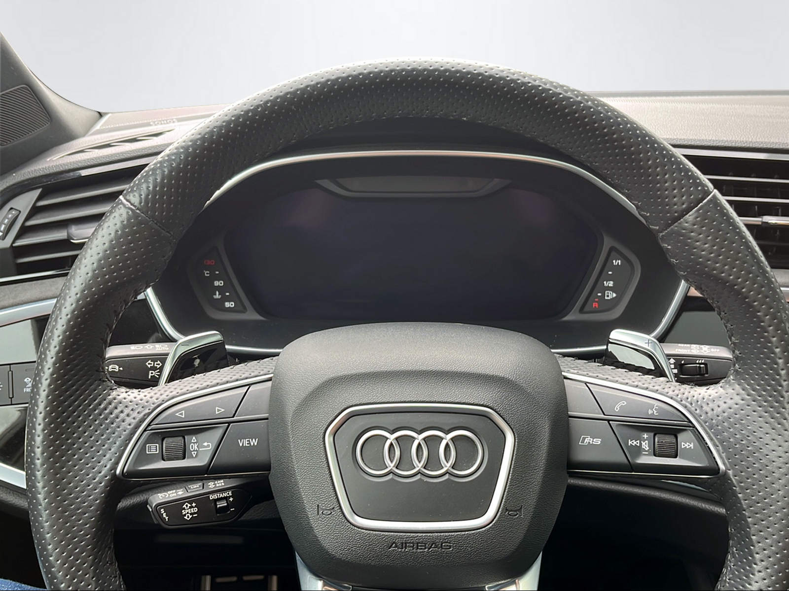 AUDI RS Q3 Sportback 2.5 TFSI quattro S-Tronic-image-11