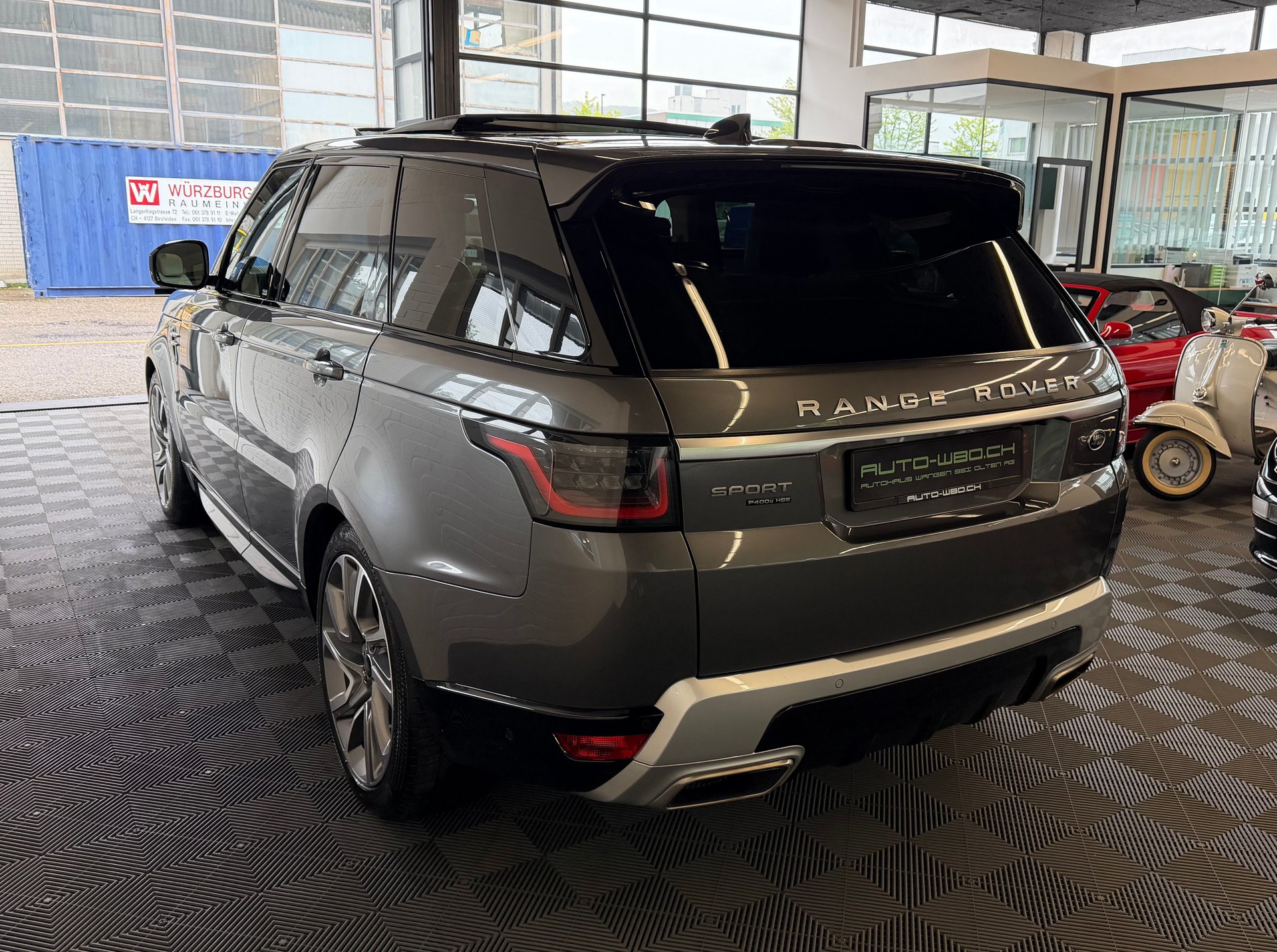 LAND ROVER Range Rover Sport P400e 2.0 I4 PHEV HSE Dynamic Aut.-image-4