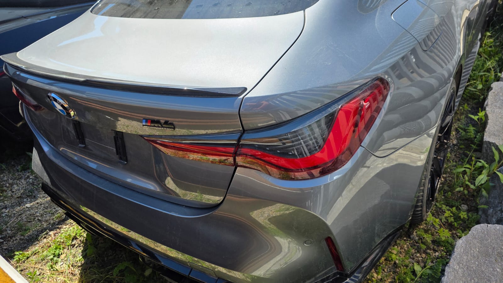 BMW M4 Coupé Competition M xDrive-image-2