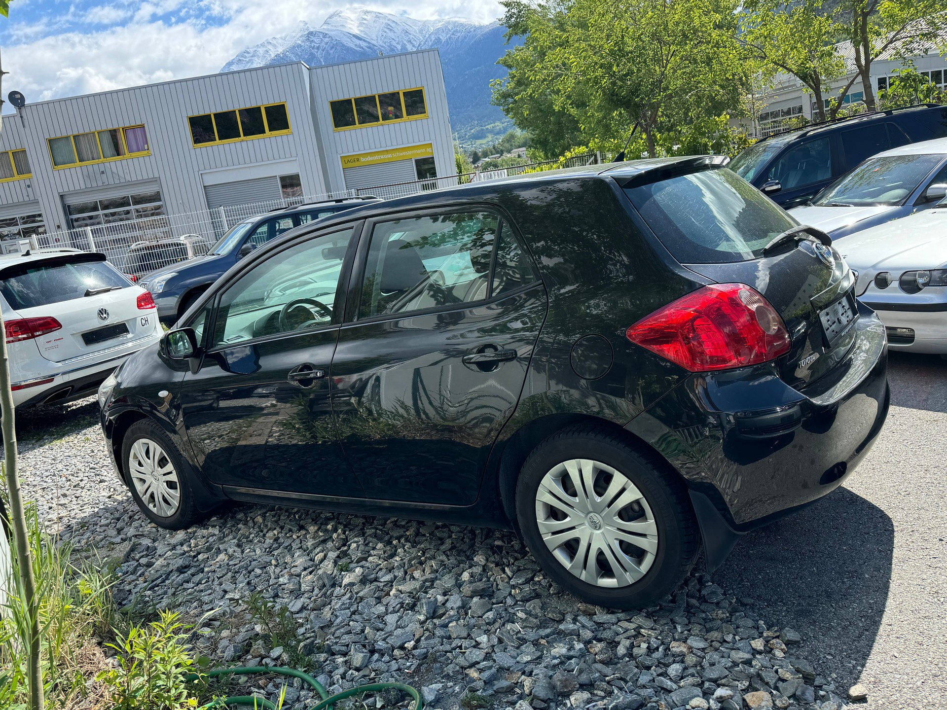 TOYOTA Auris 1.6 Linea Sol-image-2
